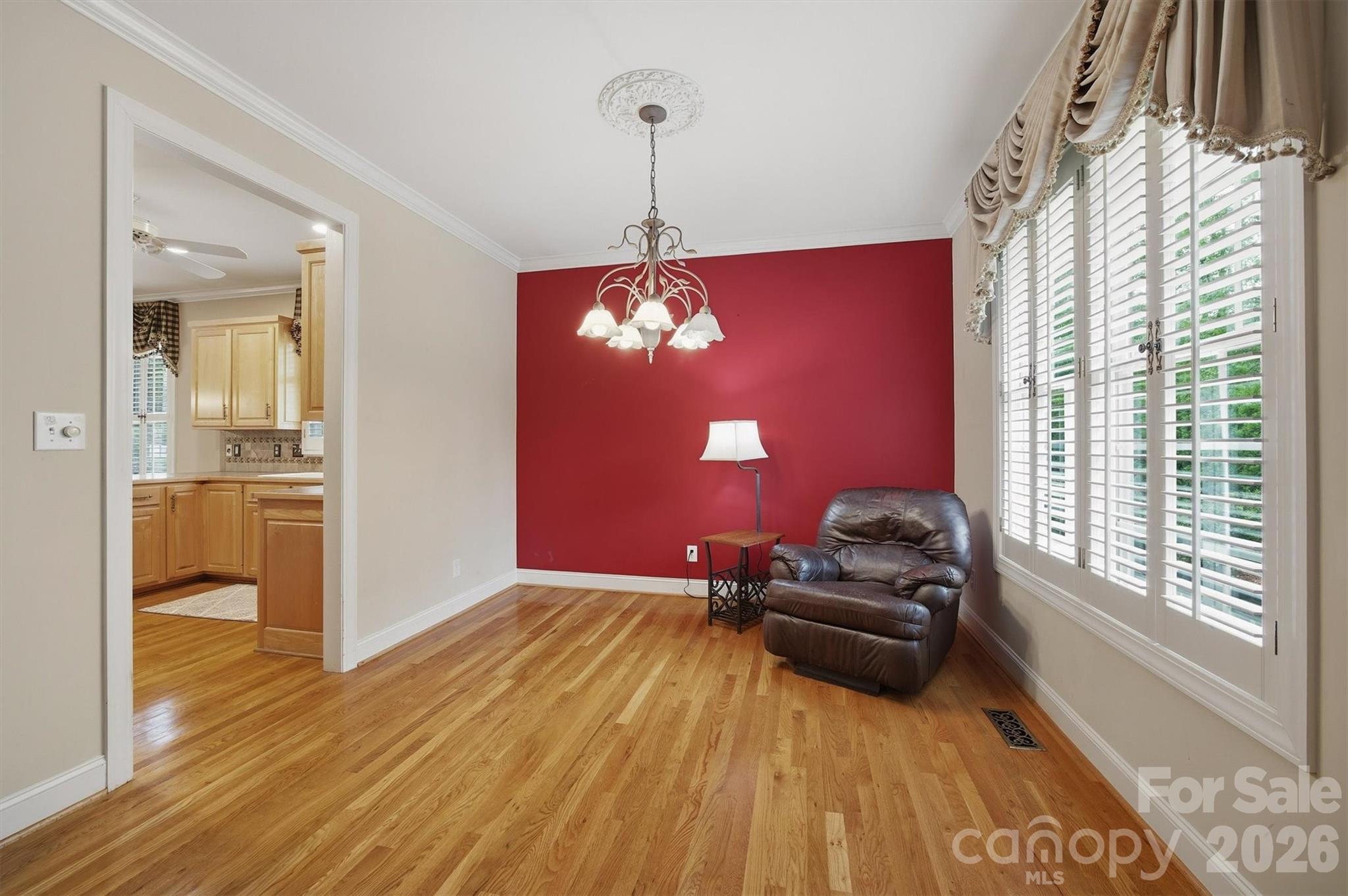 100 Crosscreek Drive — Morganton