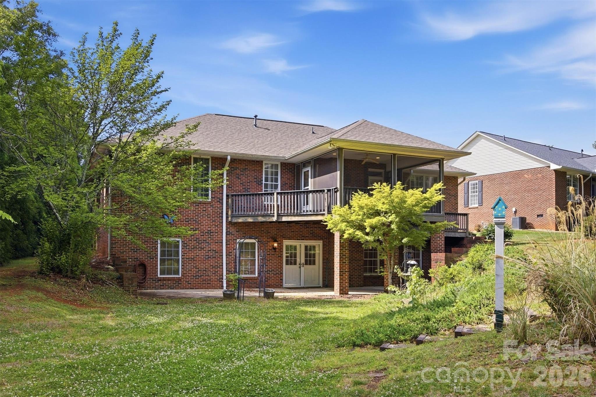 100 Crosscreek Drive — Morganton