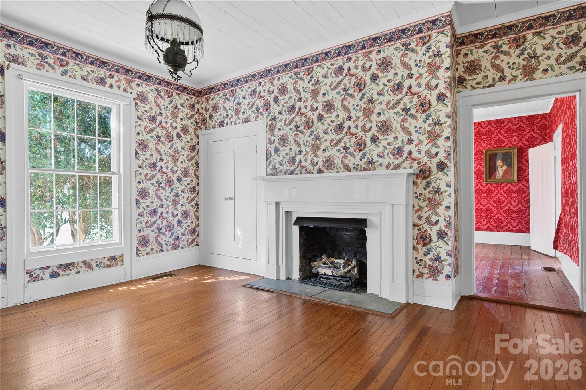 11124 Eastfield Road — Huntersville