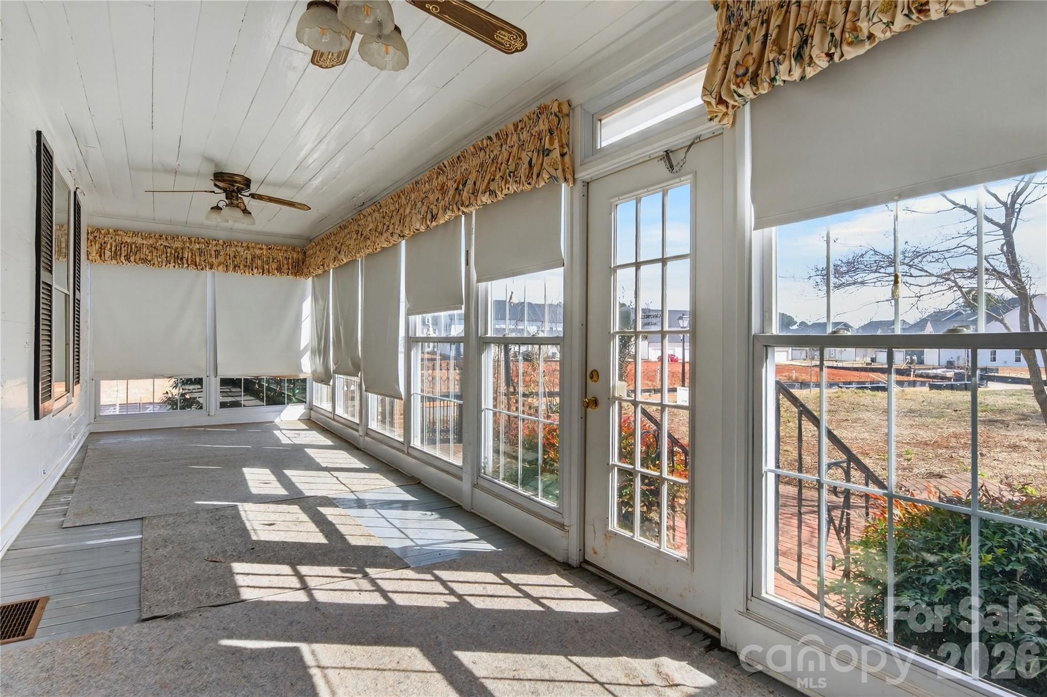 11124 Eastfield Road — Huntersville