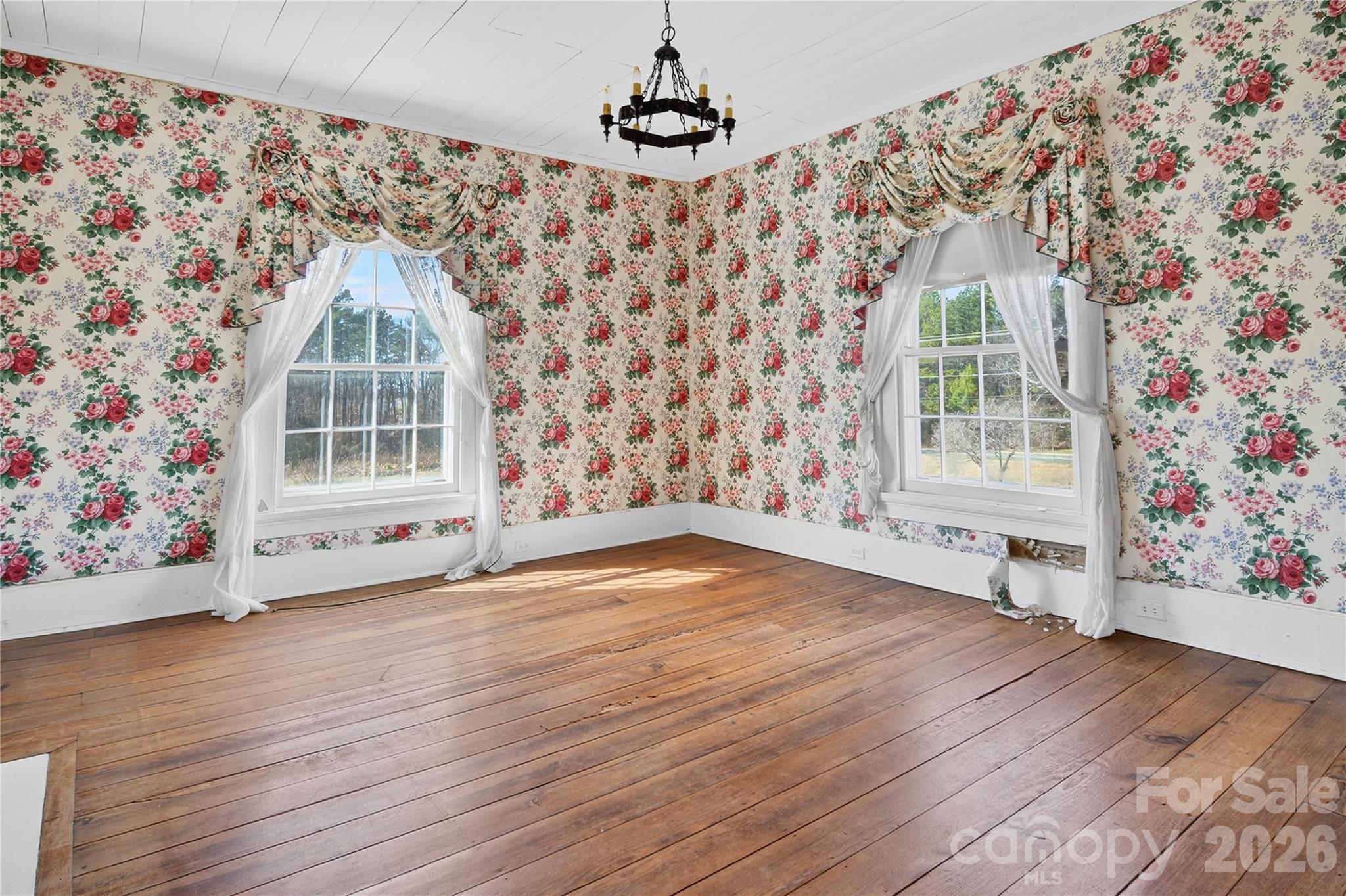 11124 Eastfield Road — Huntersville