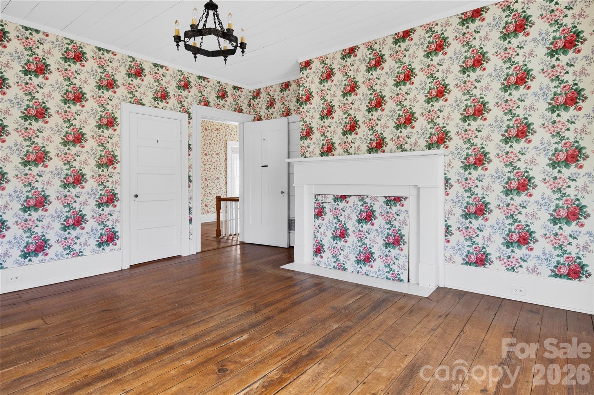 11124 Eastfield Road — Huntersville