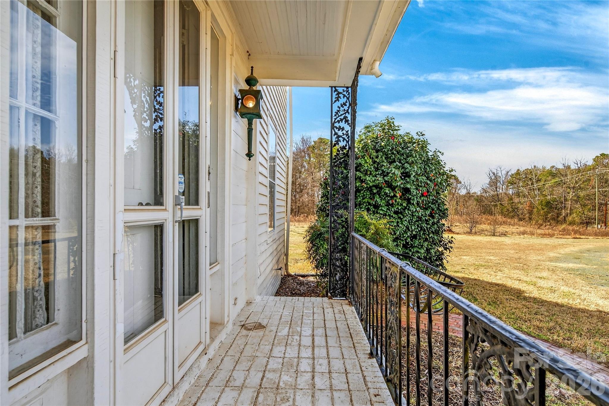 11124 Eastfield Road — Huntersville