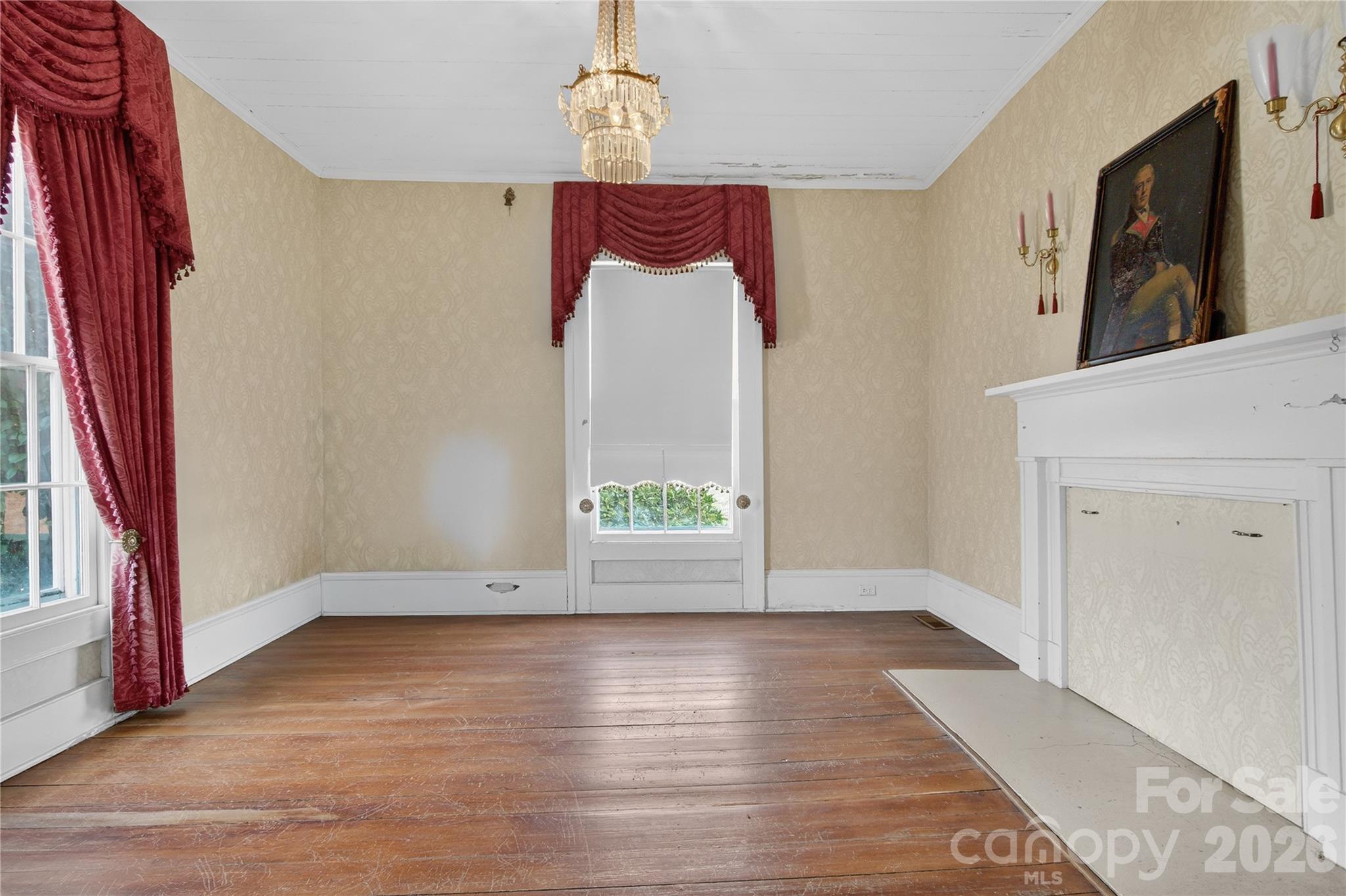 11124 Eastfield Road — Huntersville