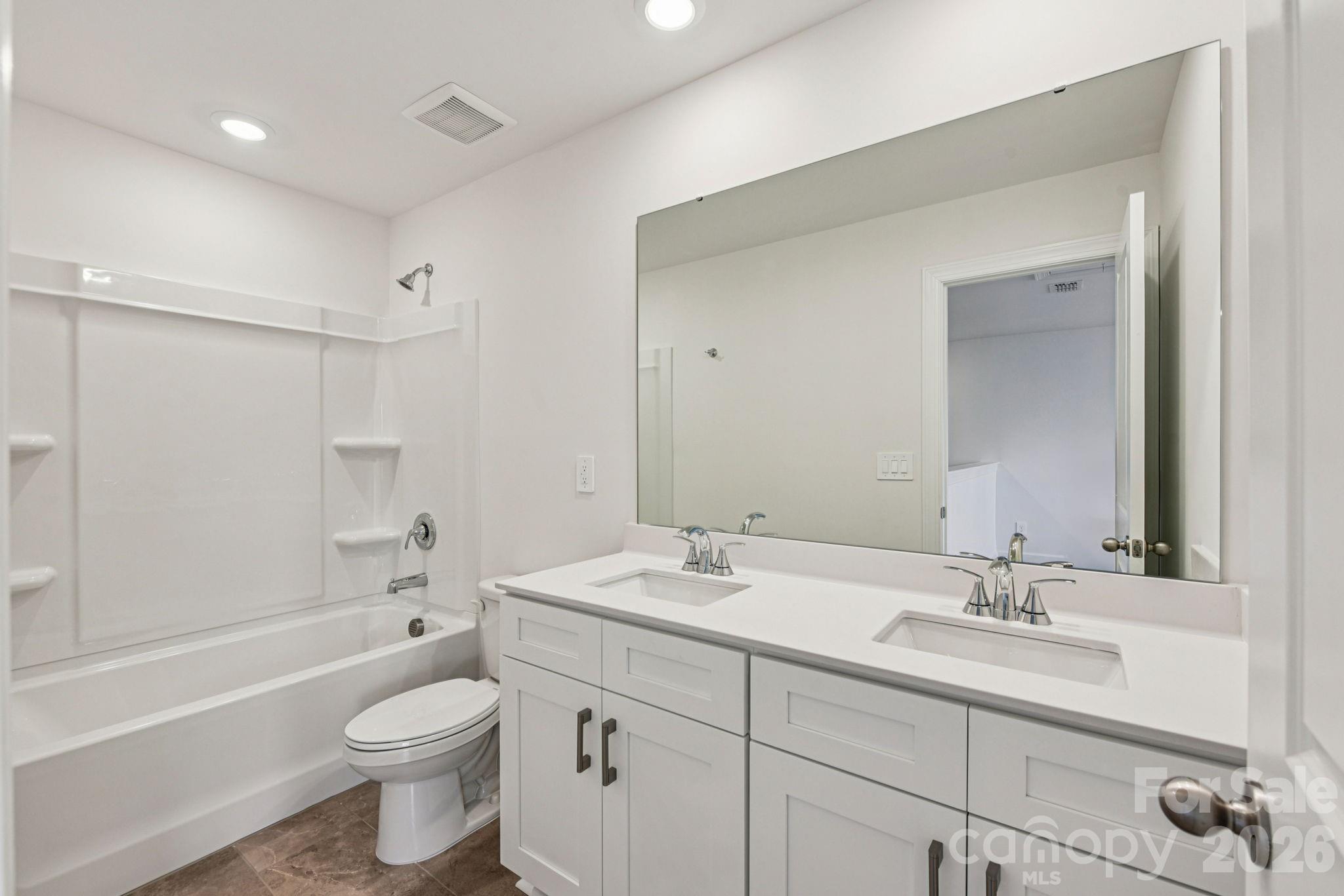 849 Santina Avenue — York