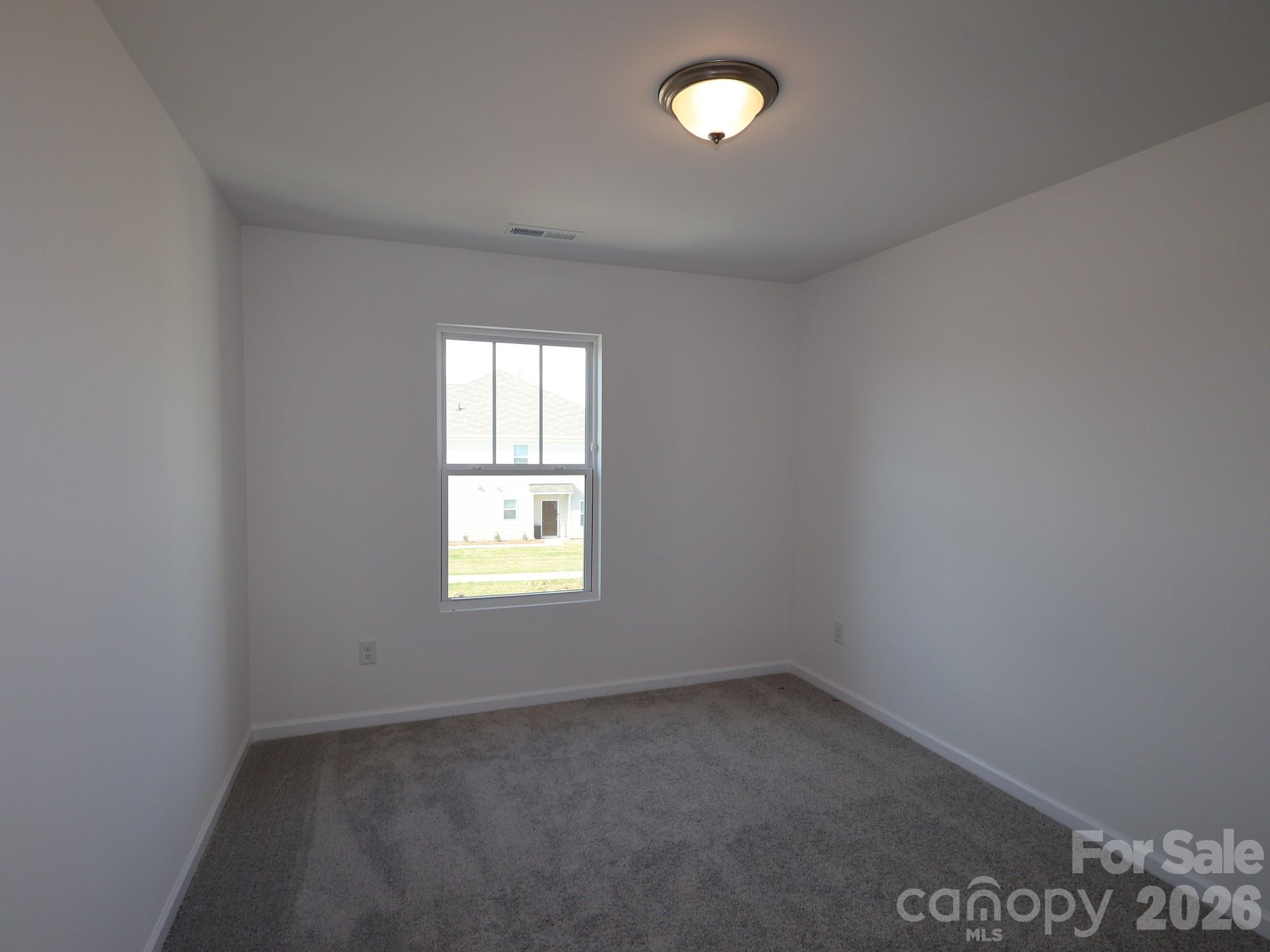 810 Earhart Street NW — Concord