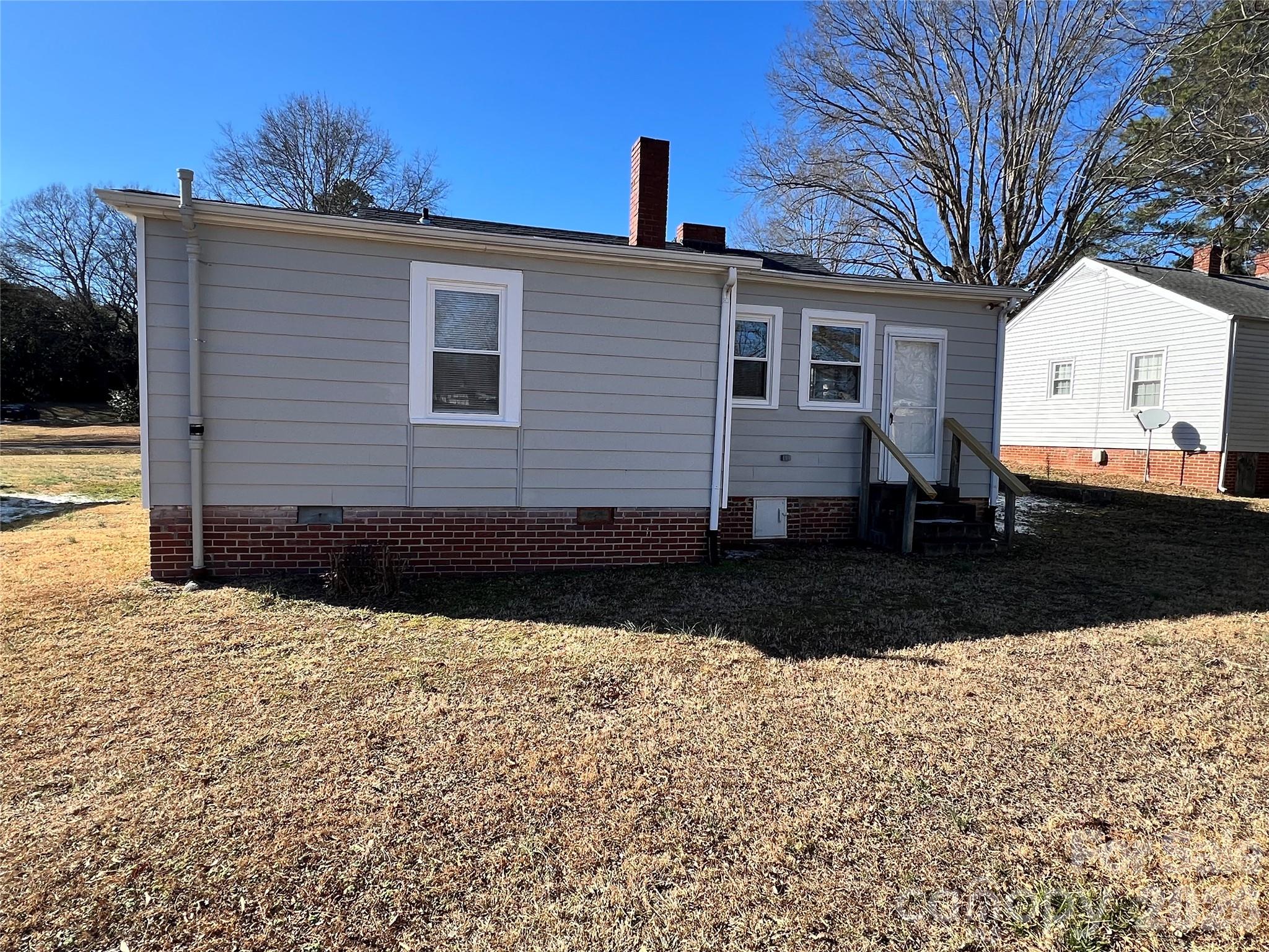 615 Arlington Avenue — Albemarle