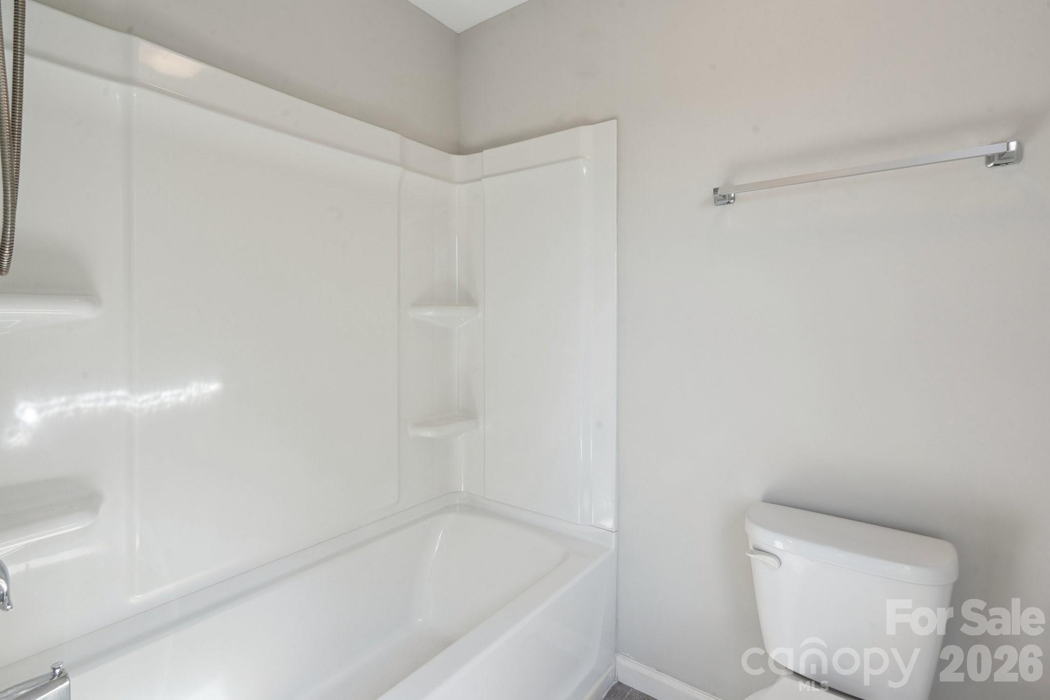 1175 Valley Street #111 — Statesville