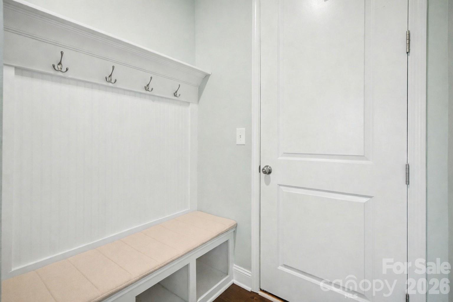 7200 Irongate Drive — Lancaster