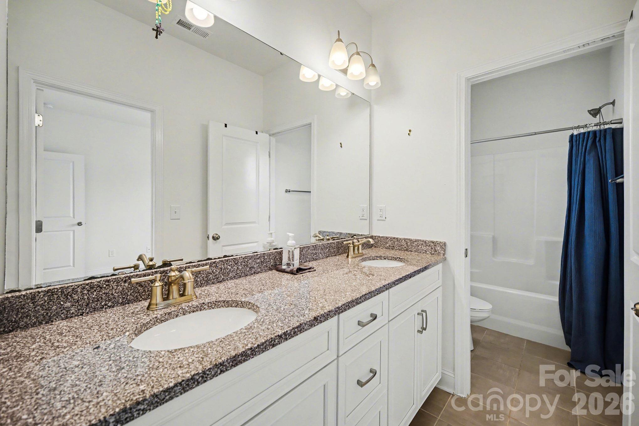 7200 Irongate Drive — Lancaster