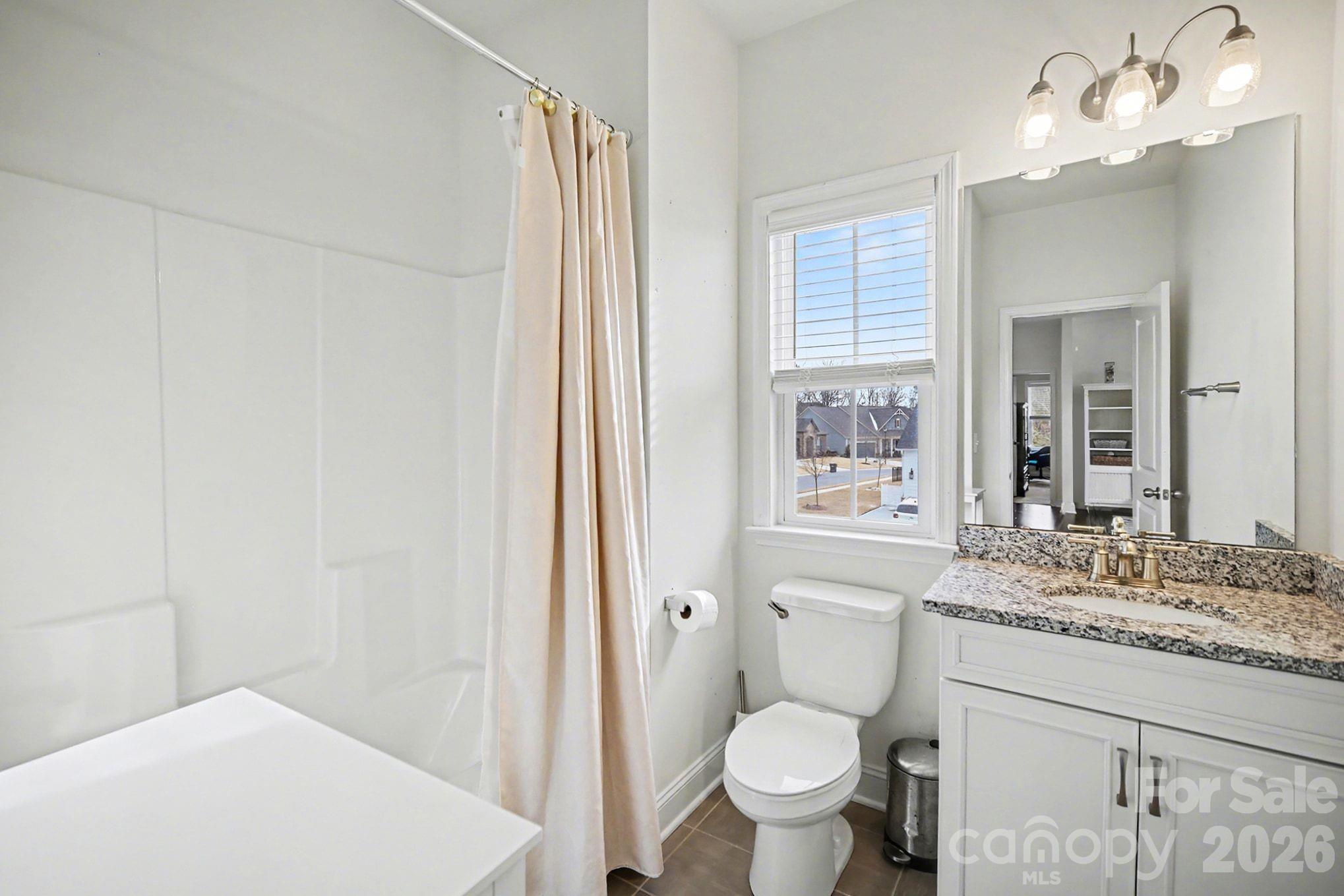 7200 Irongate Drive — Lancaster