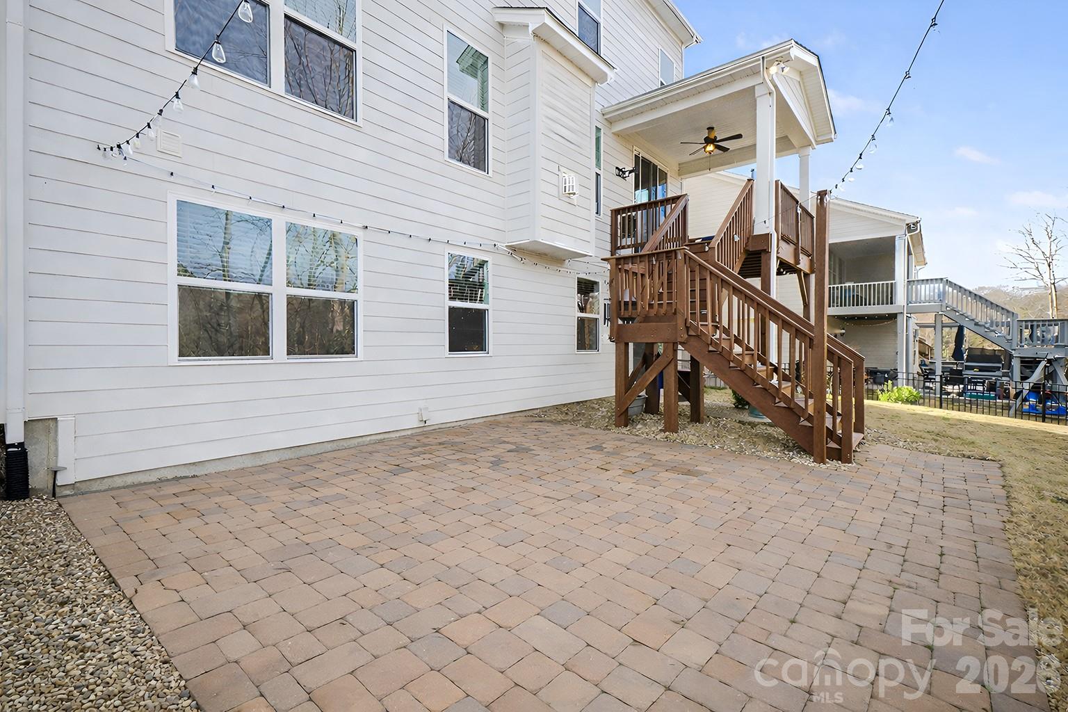 7200 Irongate Drive — Lancaster