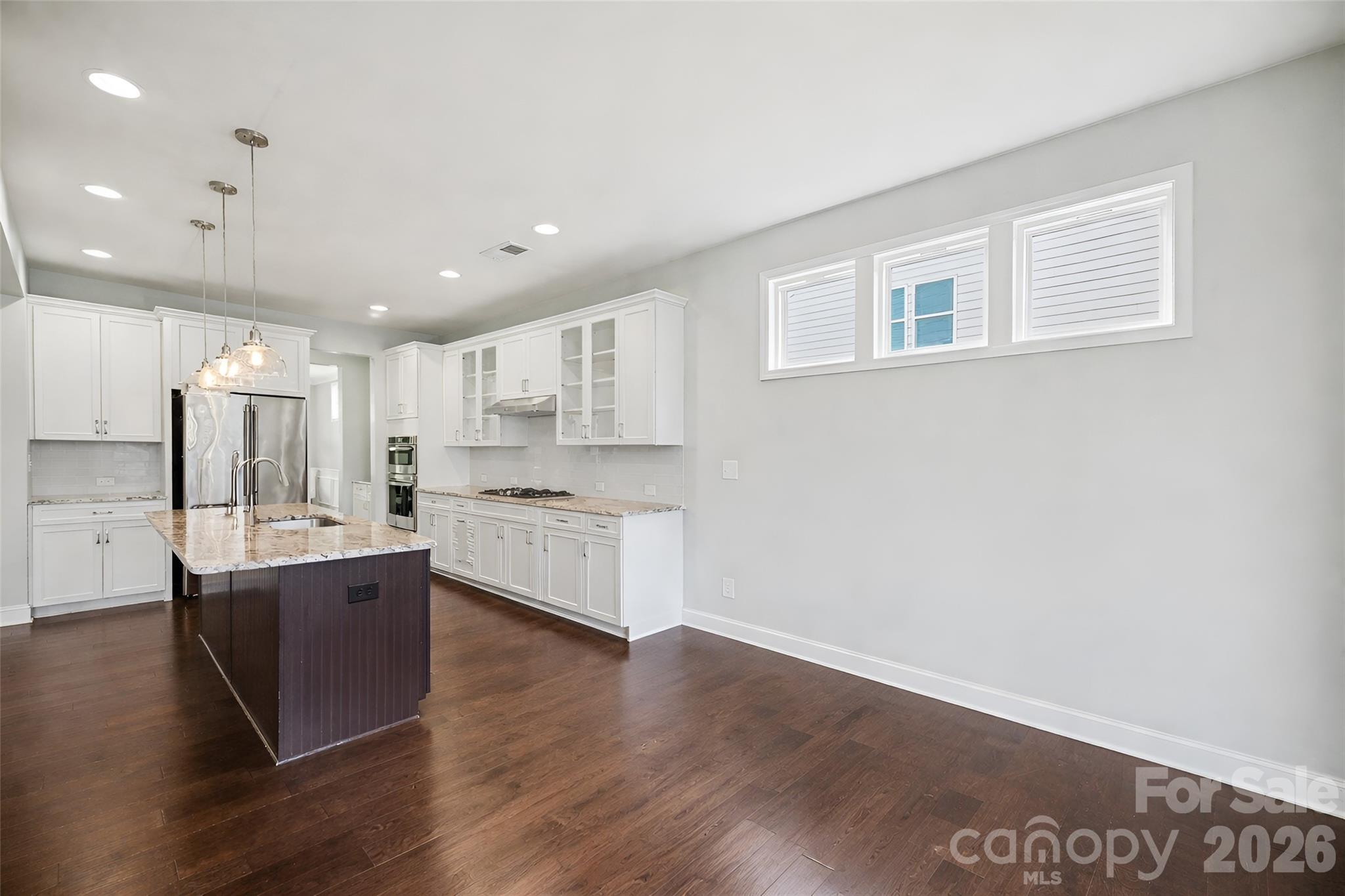 7200 Irongate Drive — Lancaster