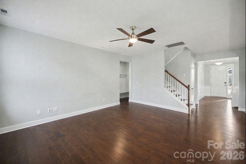 7200 Irongate Drive — Lancaster