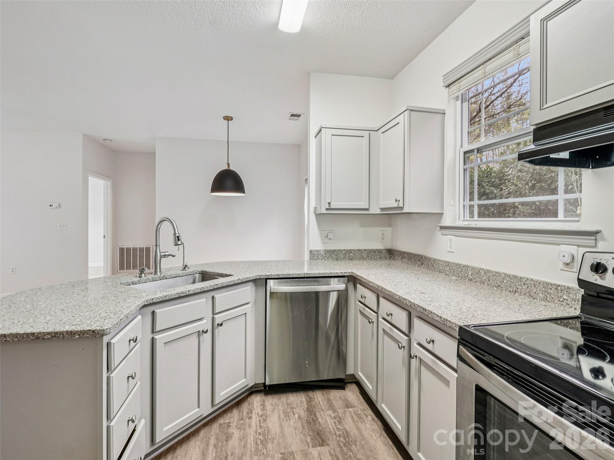 9 Northbrook Place #A — Asheville