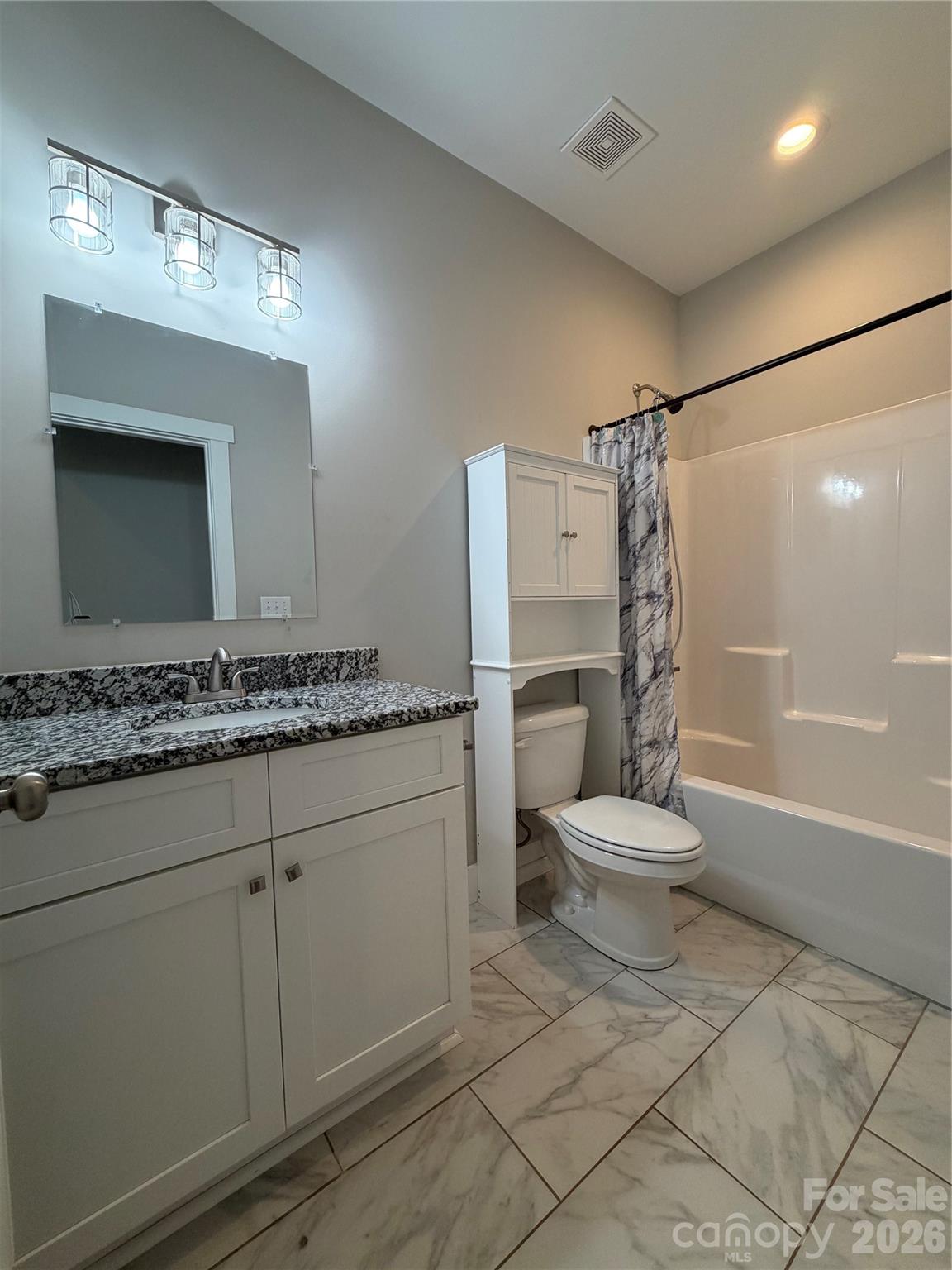 1473 Pleasant School Road — Gaffney