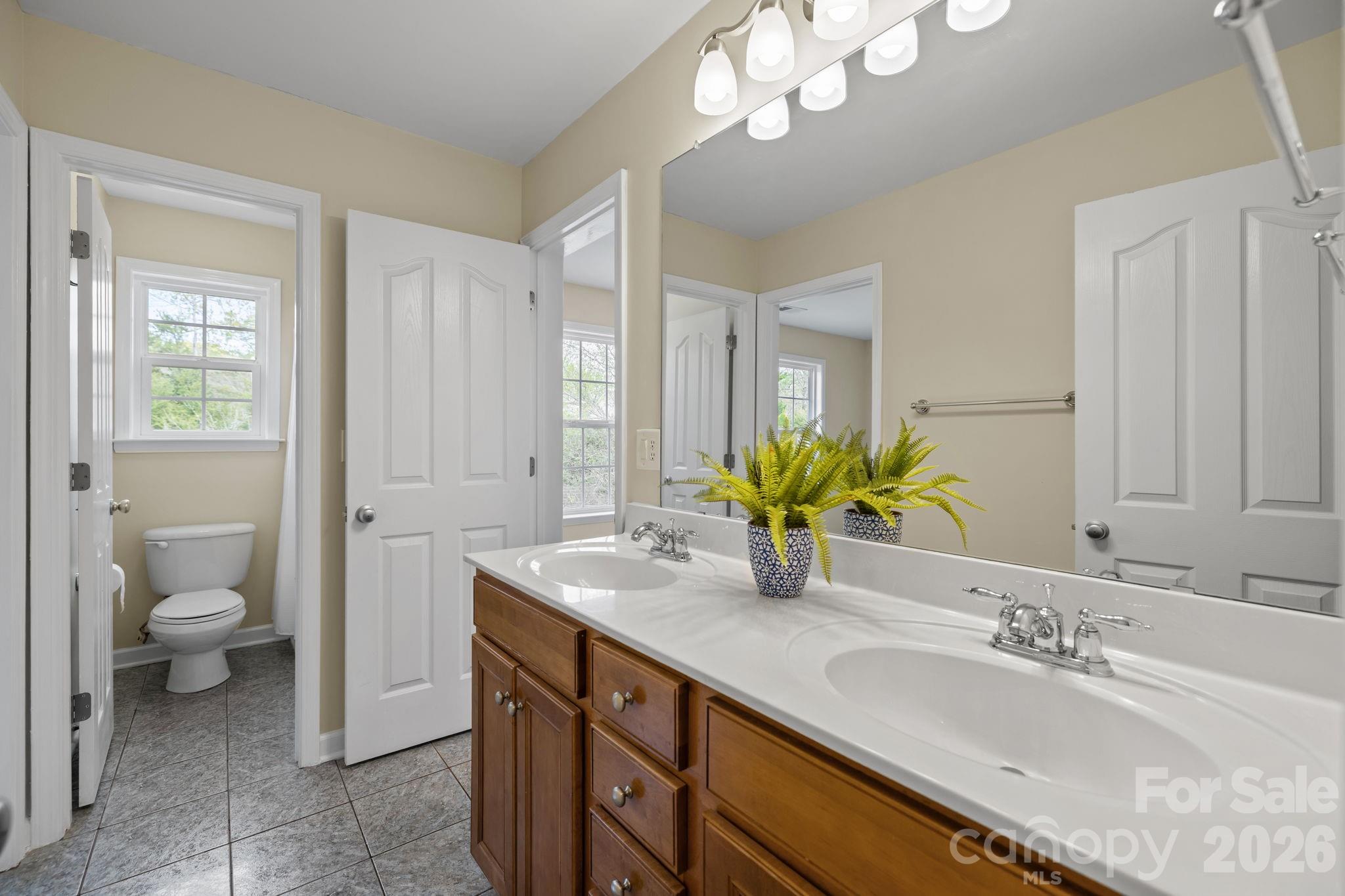 8108 Acacia Court — Waxhaw