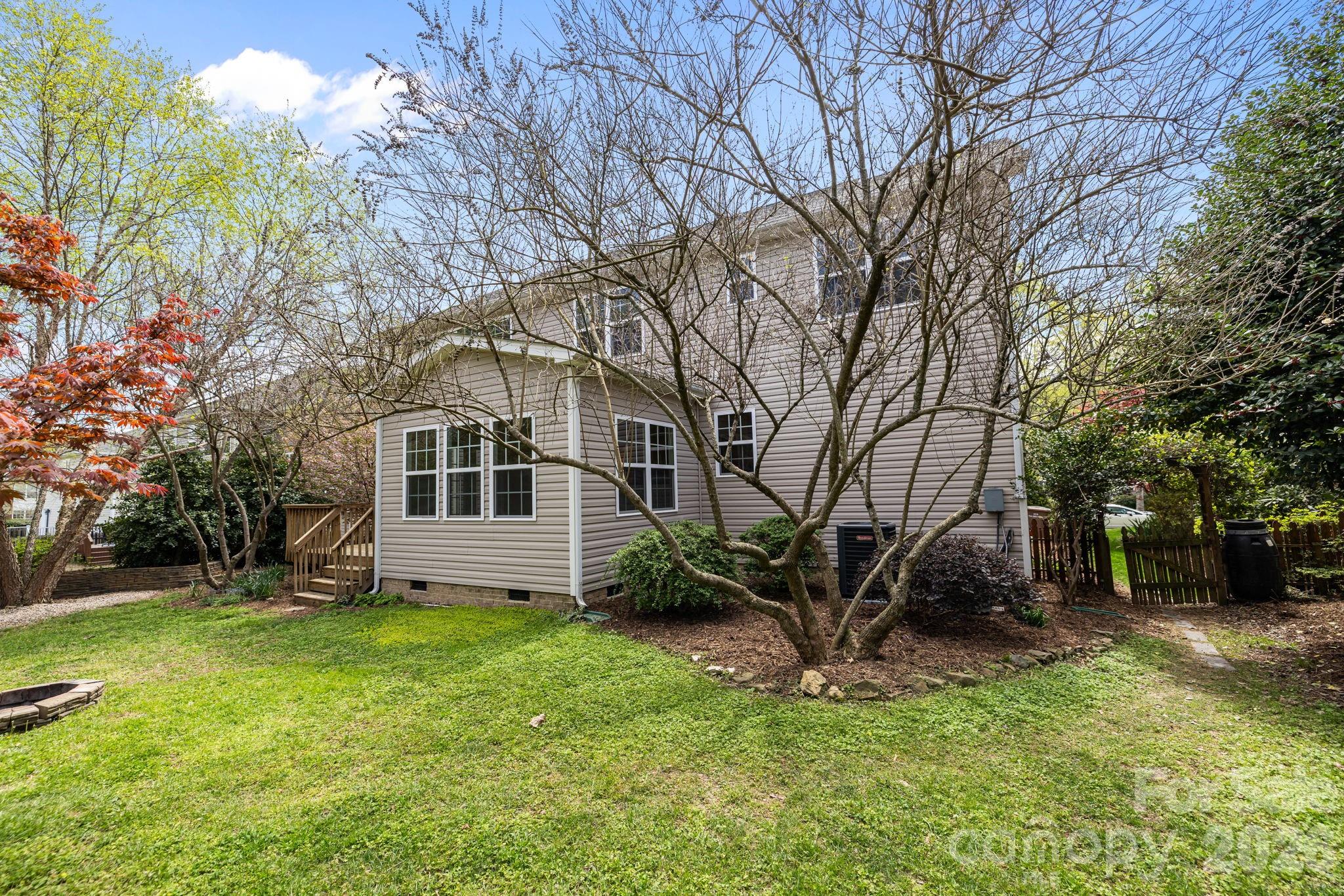 8108 Acacia Court — Waxhaw