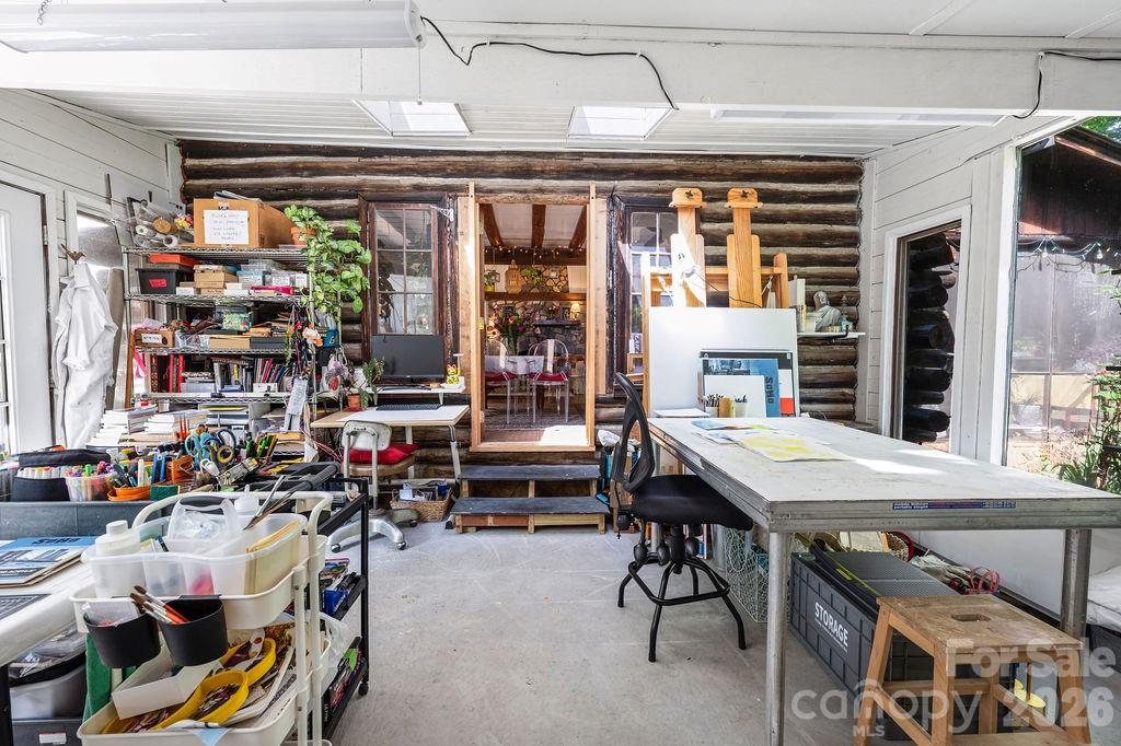 2107 Mandarin Boulevard — Charlotte