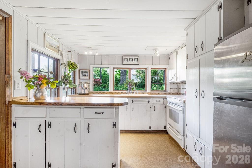 2107 Mandarin Boulevard — Charlotte