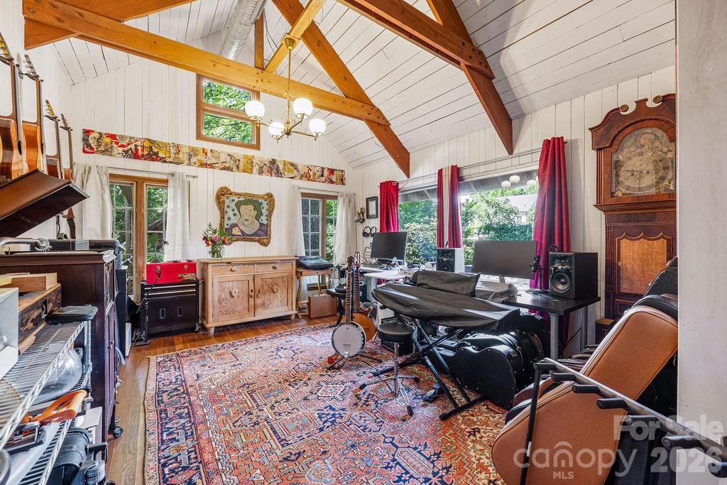 2107 Mandarin Boulevard — Charlotte