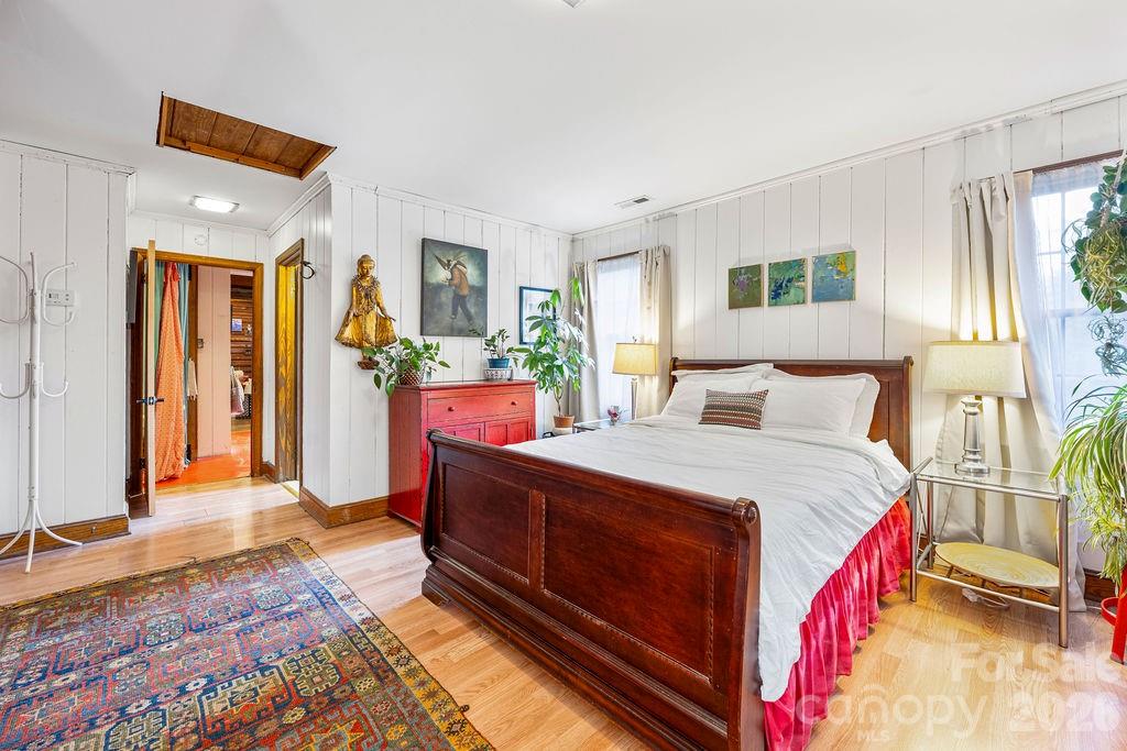 2107 Mandarin Boulevard — Charlotte