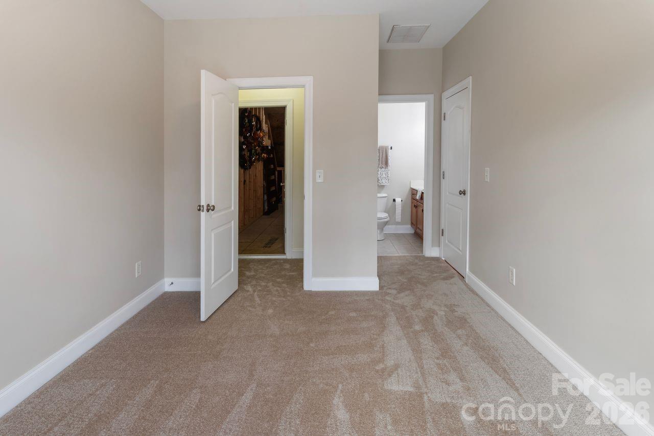 2817 Bevis Lane — Waxhaw