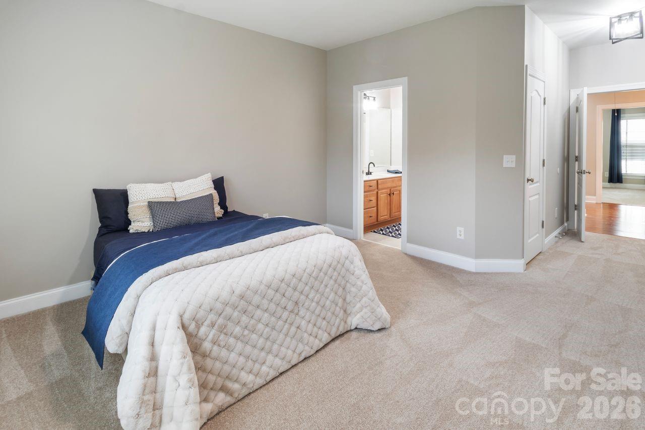 2817 Bevis Lane — Waxhaw