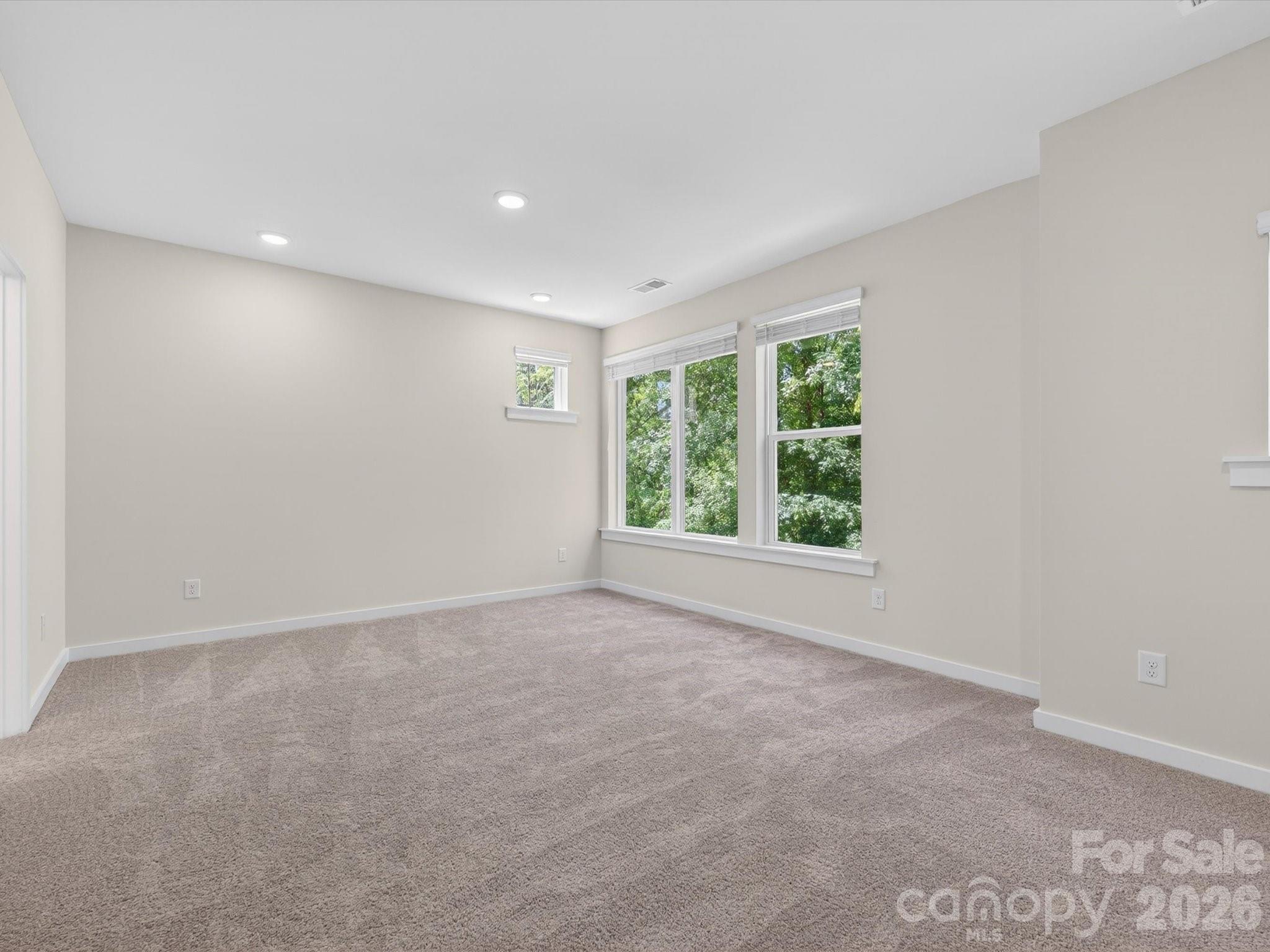 1534 Lithium Lane — Charlotte