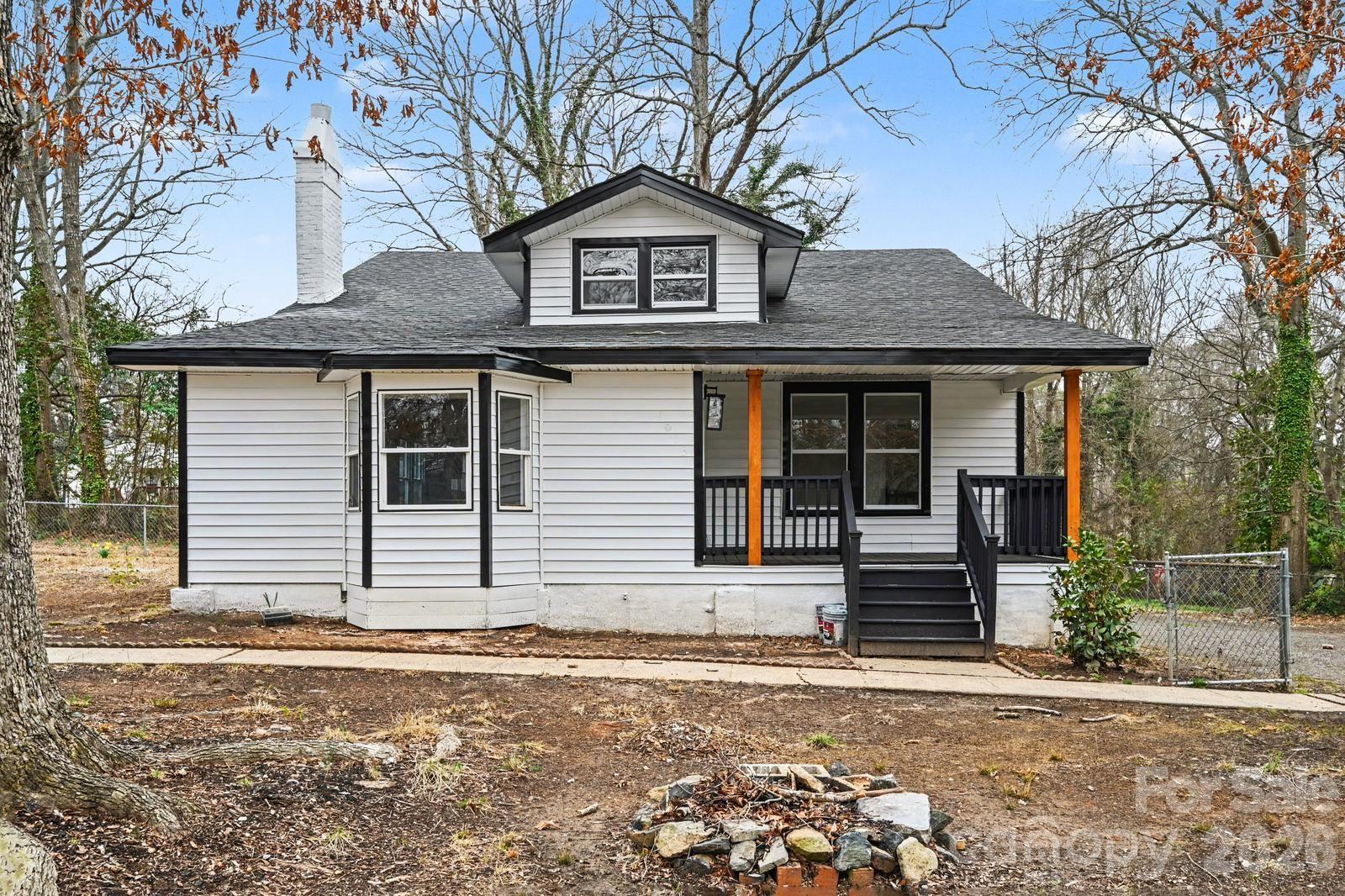 1013 Ridge Avenue — Gastonia