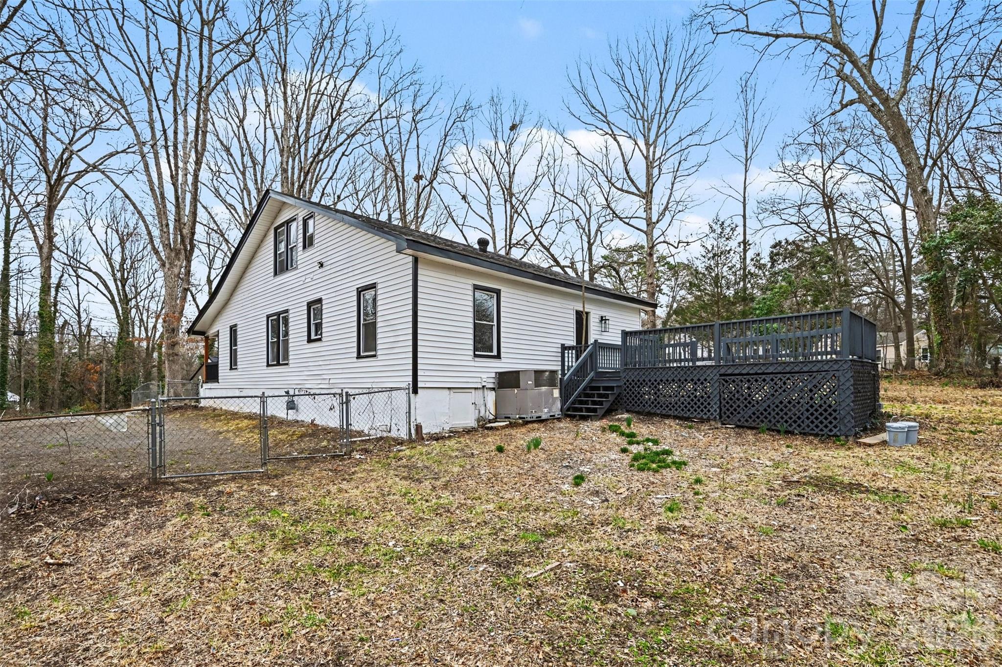 1013 Ridge Avenue — Gastonia