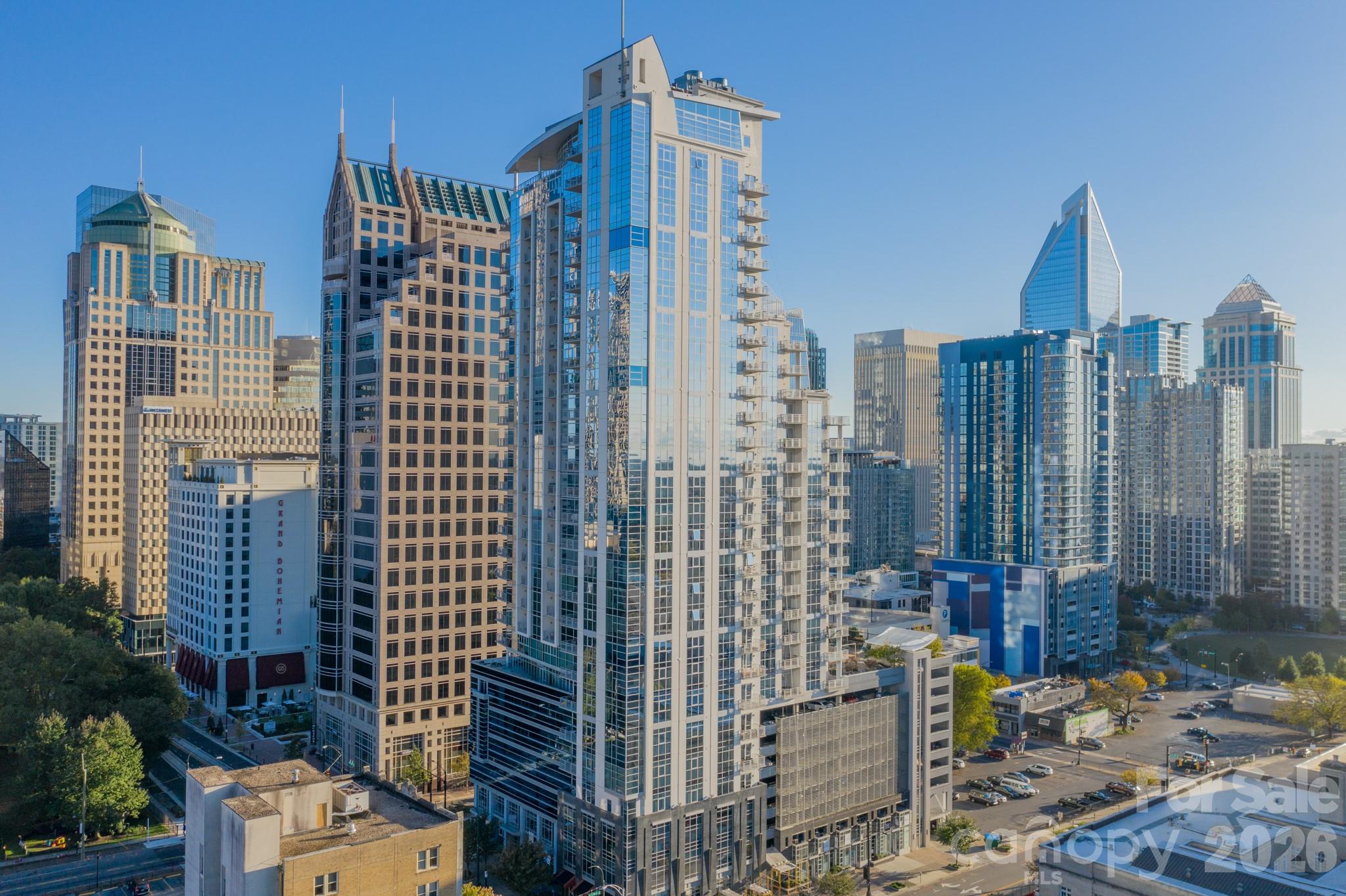 333 W Trade Street #1200 — Charlotte