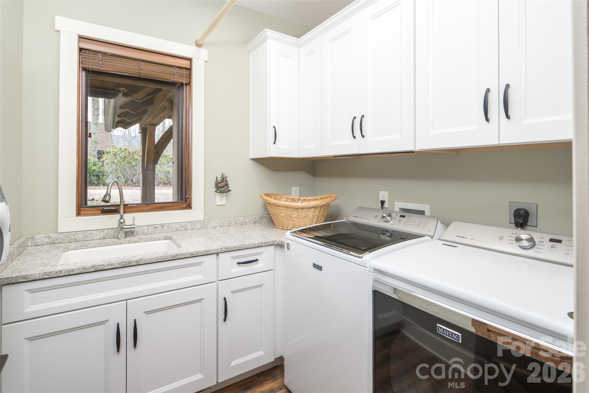 1220 Sweetgrass Drive — Blowing Rock
