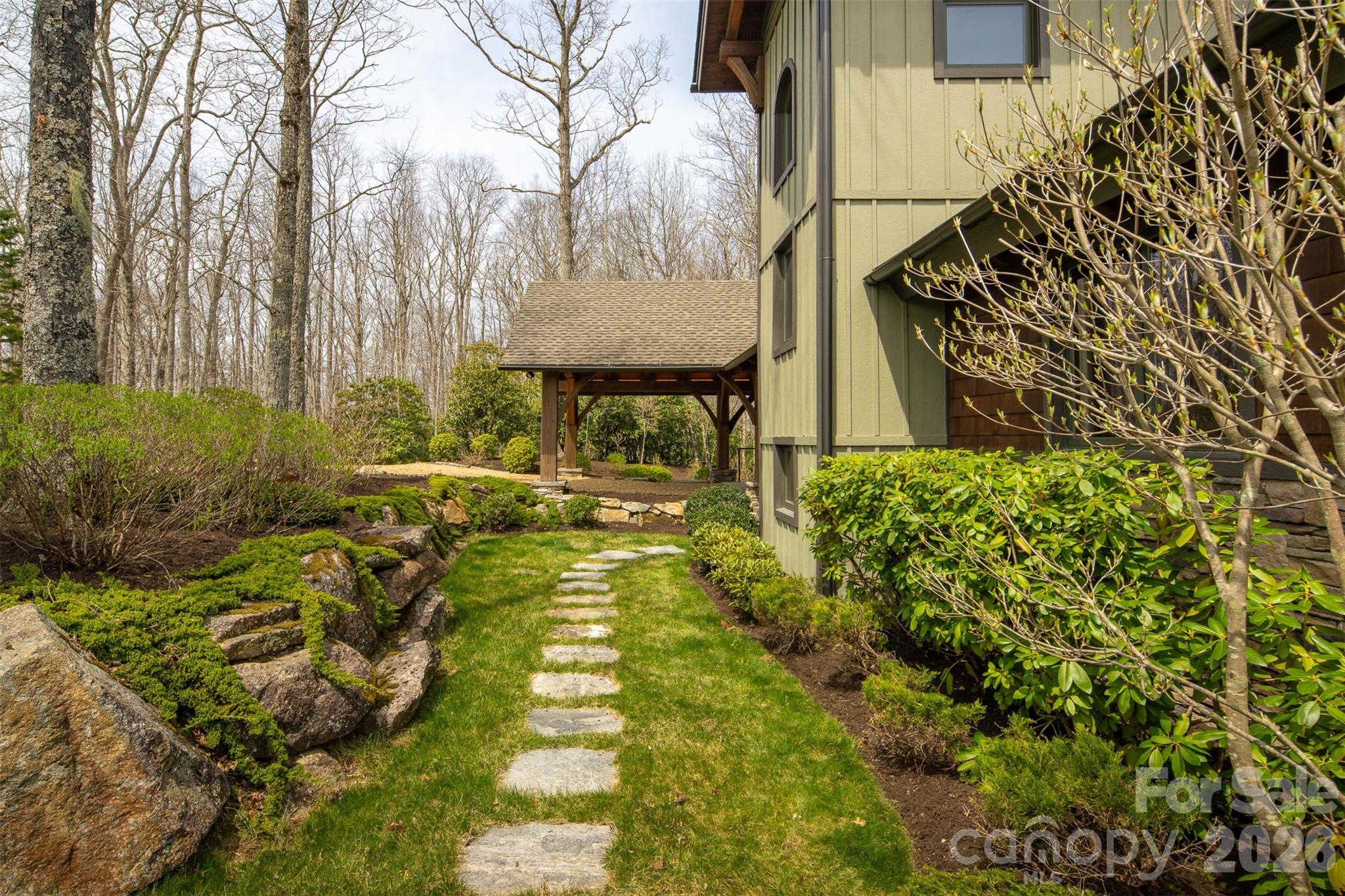 1220 Sweetgrass Drive — Blowing Rock