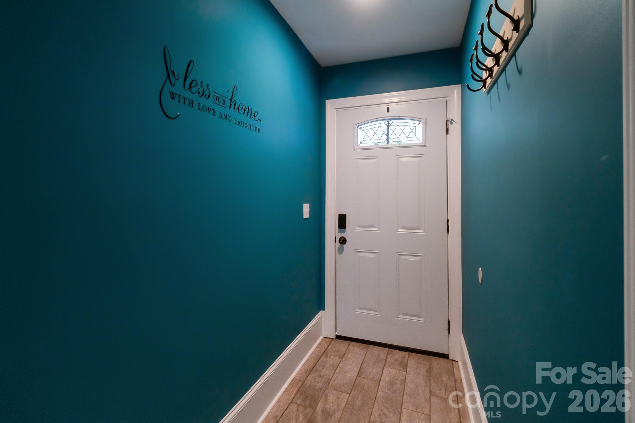 619 Hubbard Drive — Lancaster