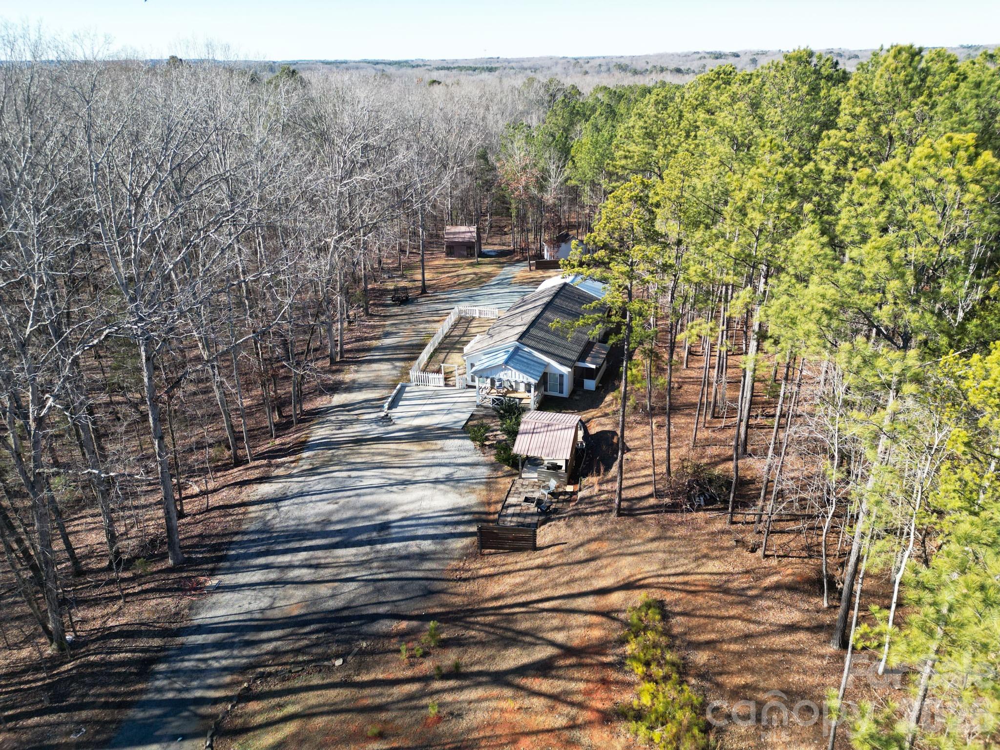 619 Hubbard Drive — Lancaster