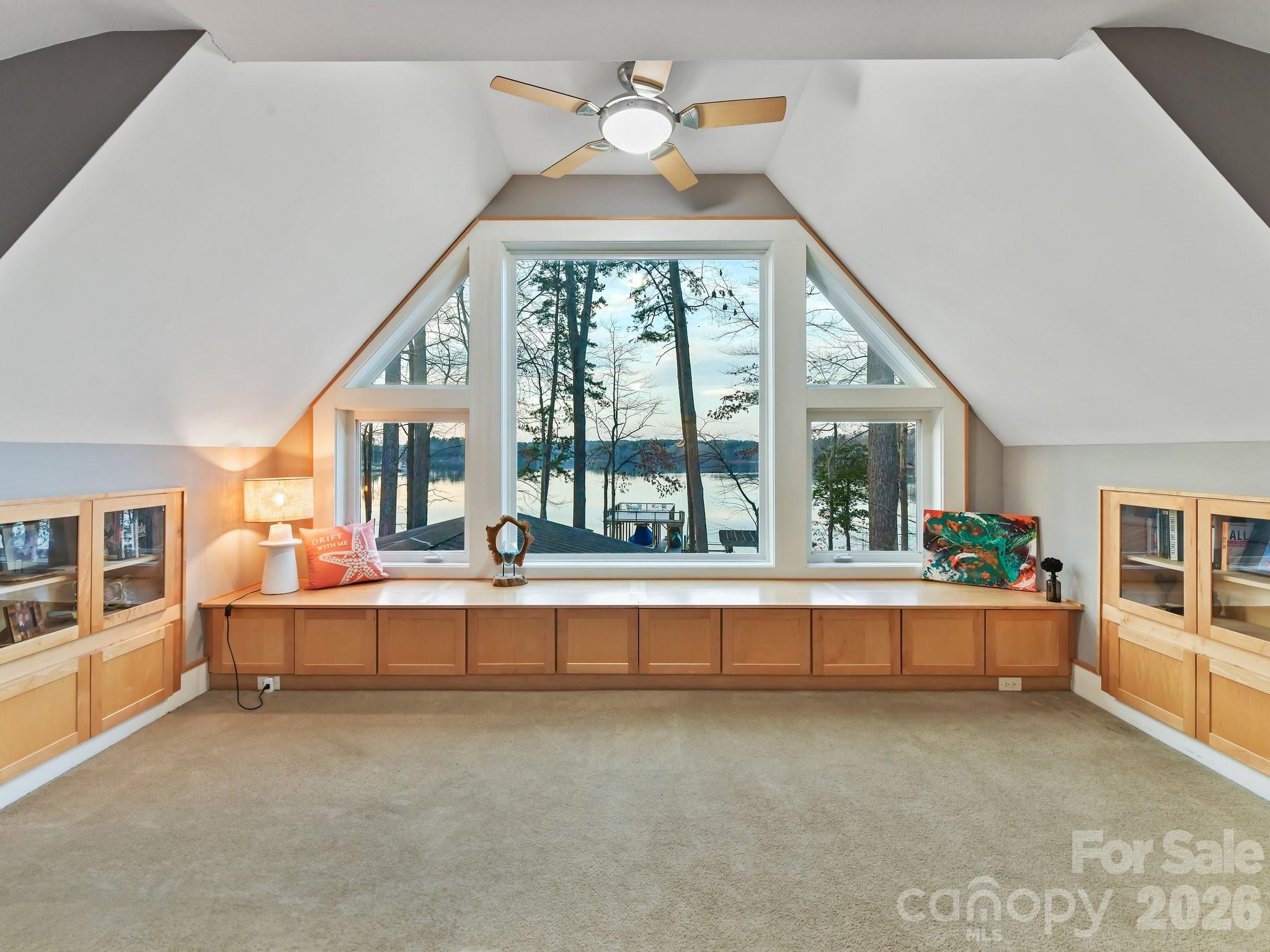 5401 Mountain Point Lane — Charlotte