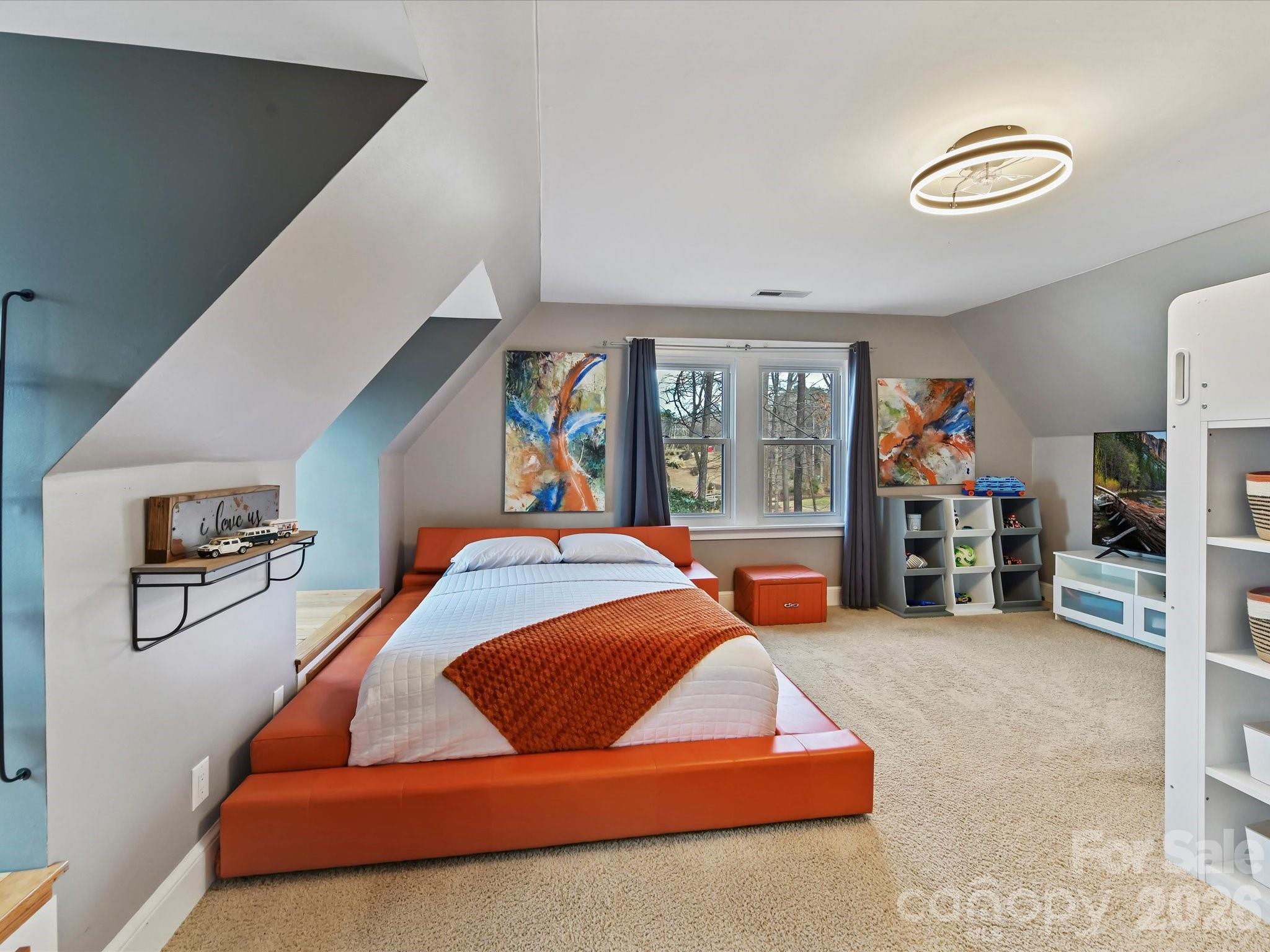 5401 Mountain Point Lane — Charlotte