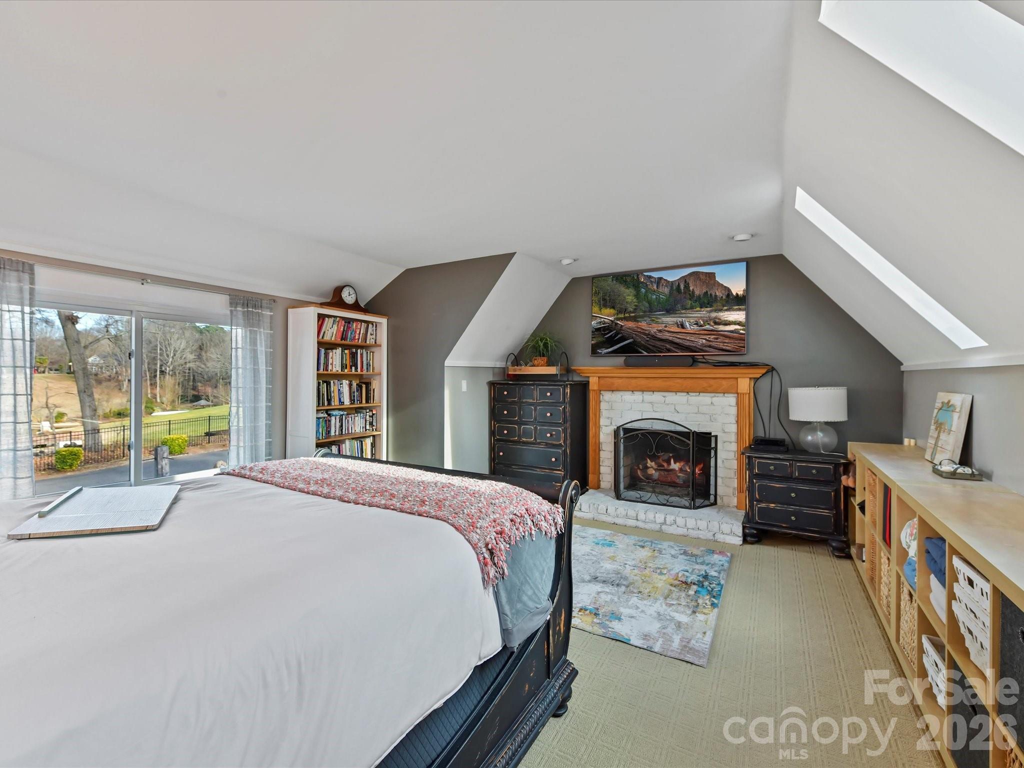 5401 Mountain Point Lane — Charlotte