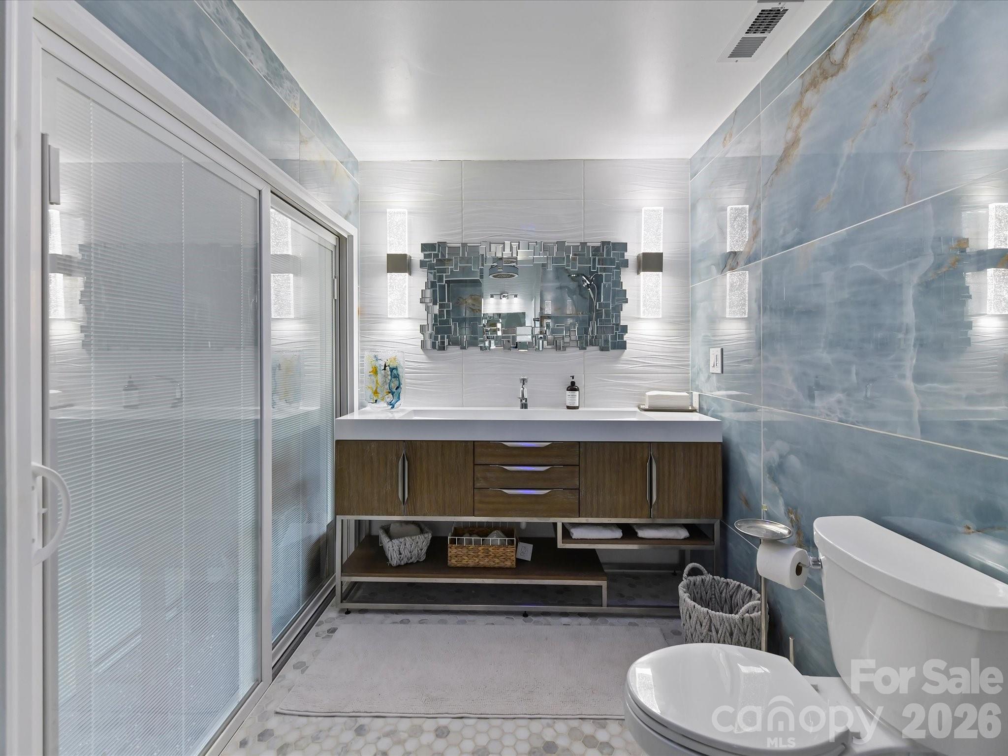 5401 Mountain Point Lane — Charlotte