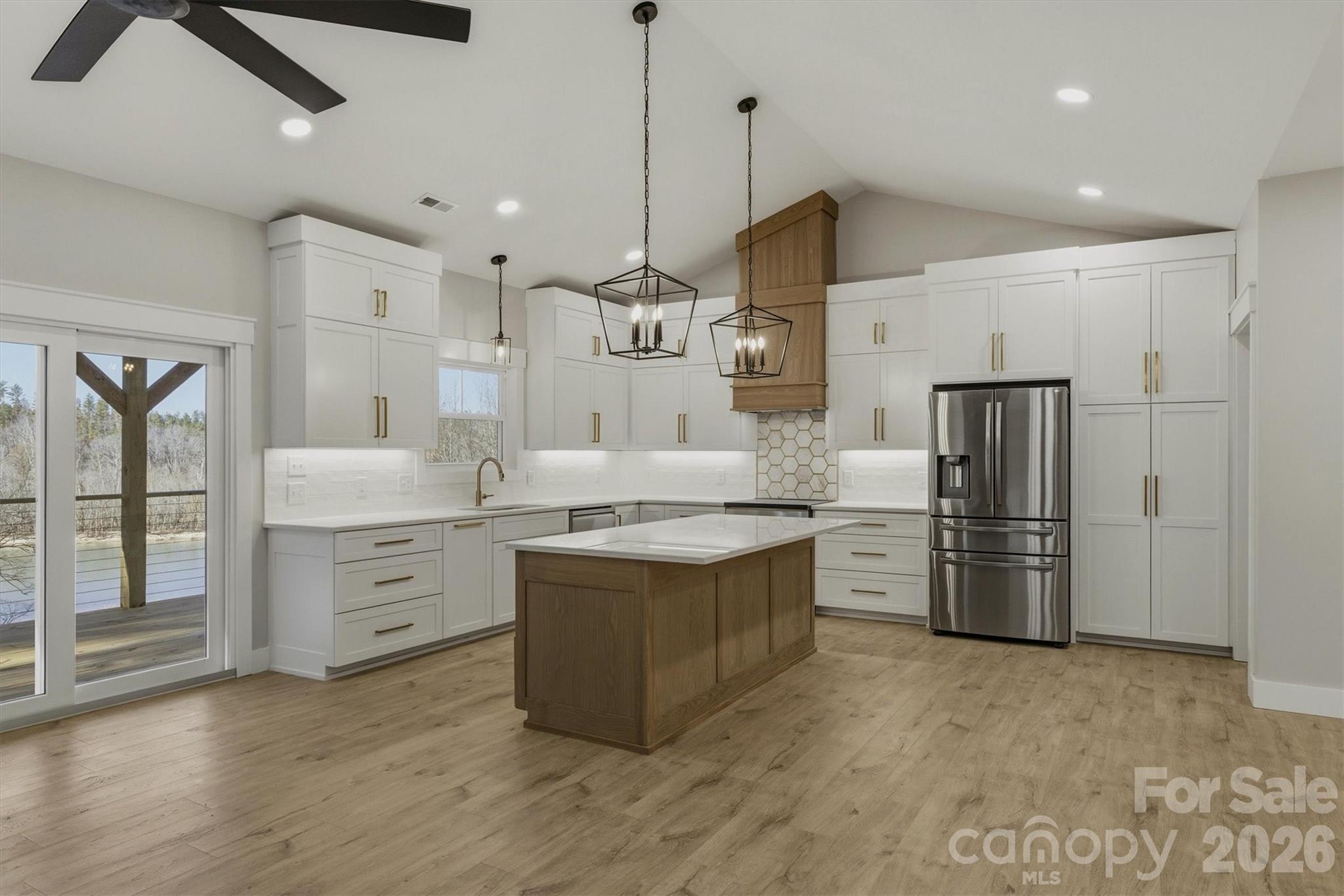 291 Table Rock Trace NW — Valdese