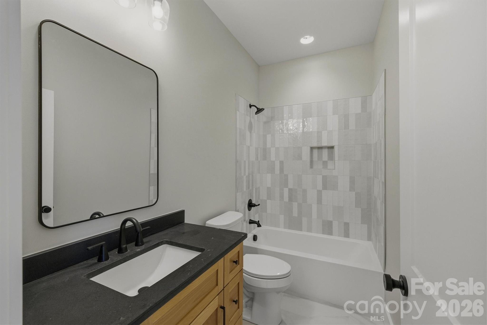 291 Table Rock Trace NW — Valdese
