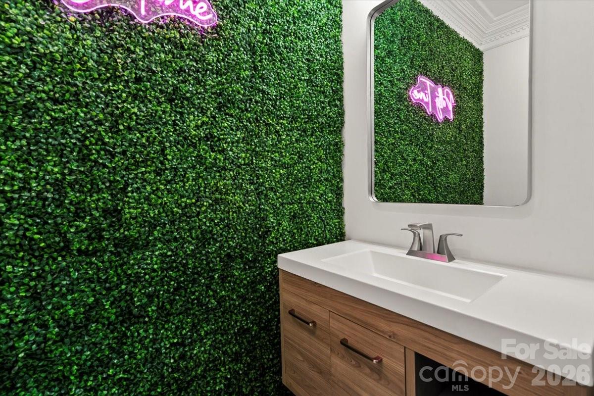 11917 Shady Oak Court — Mint Hill