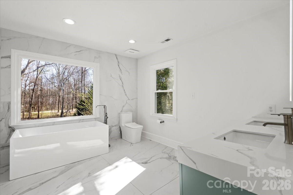 11917 Shady Oak Court — Mint Hill