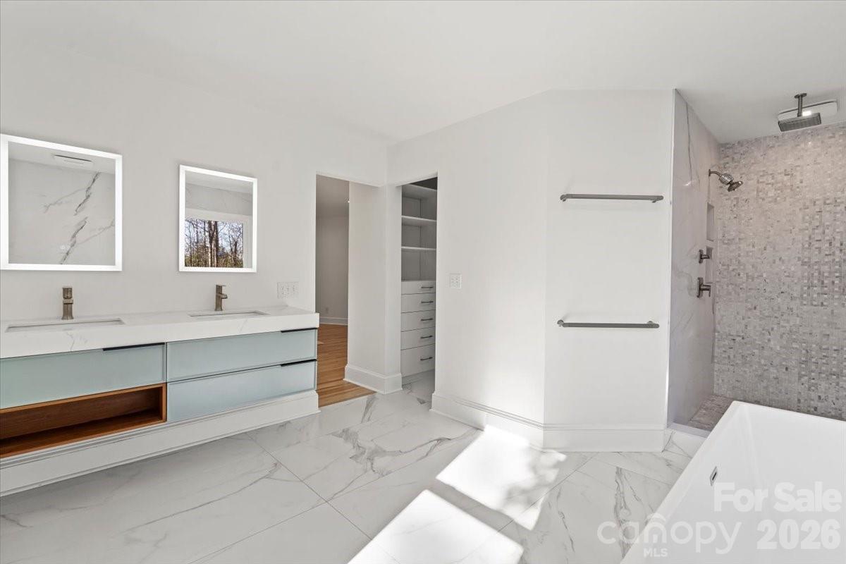 11917 Shady Oak Court — Mint Hill