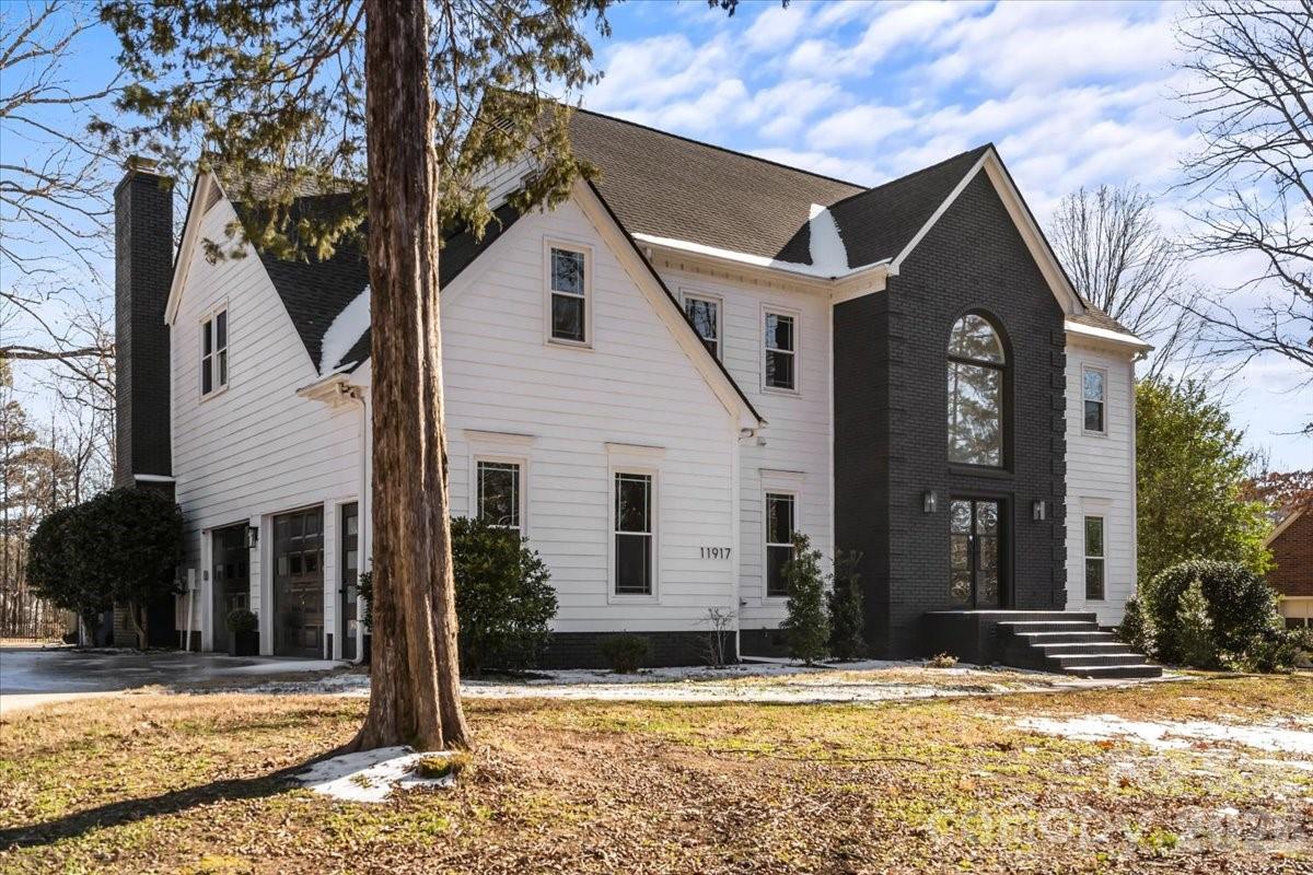 11917 Shady Oak Court — Mint Hill