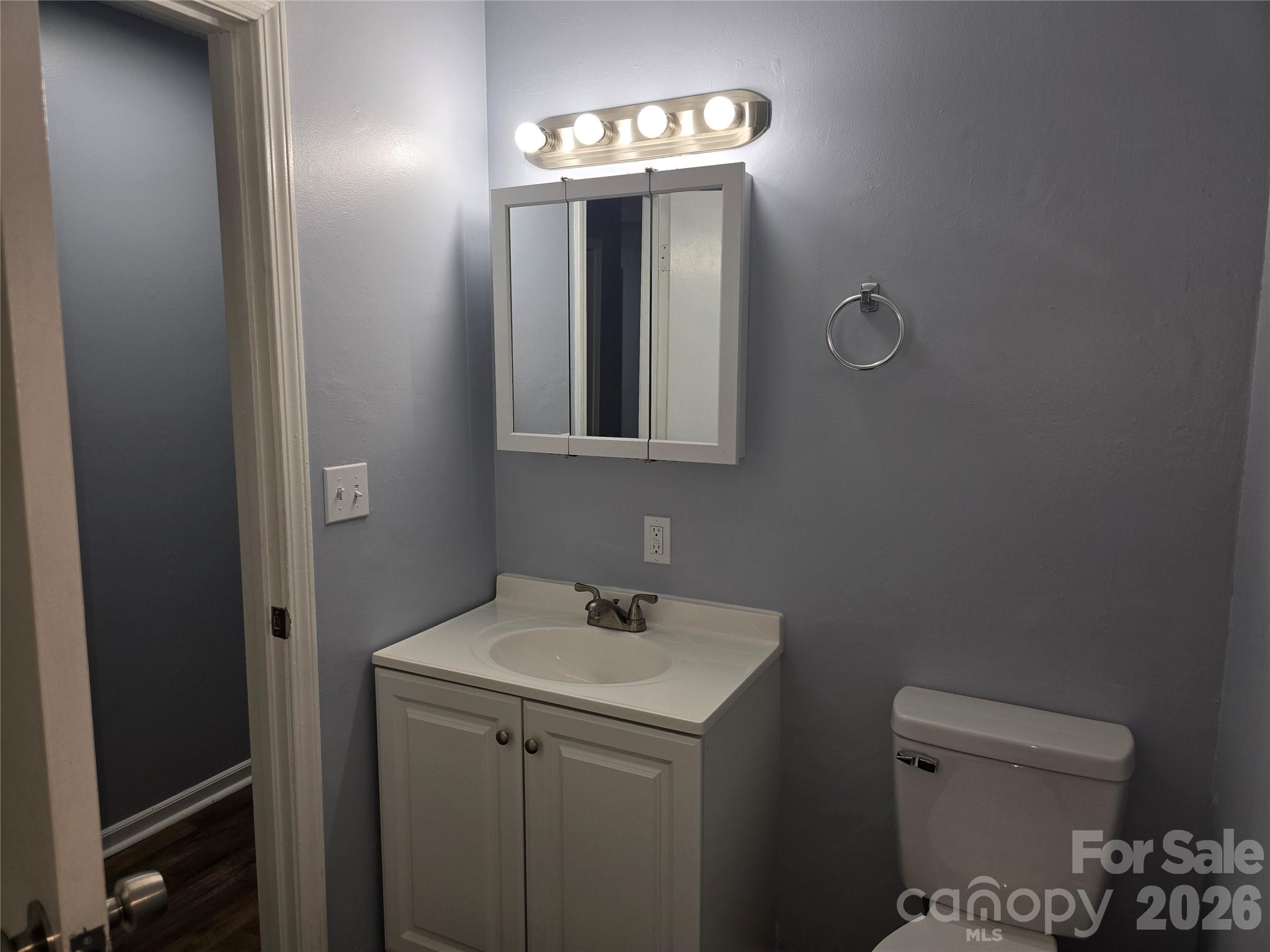 1660 Songwood Road — Concord