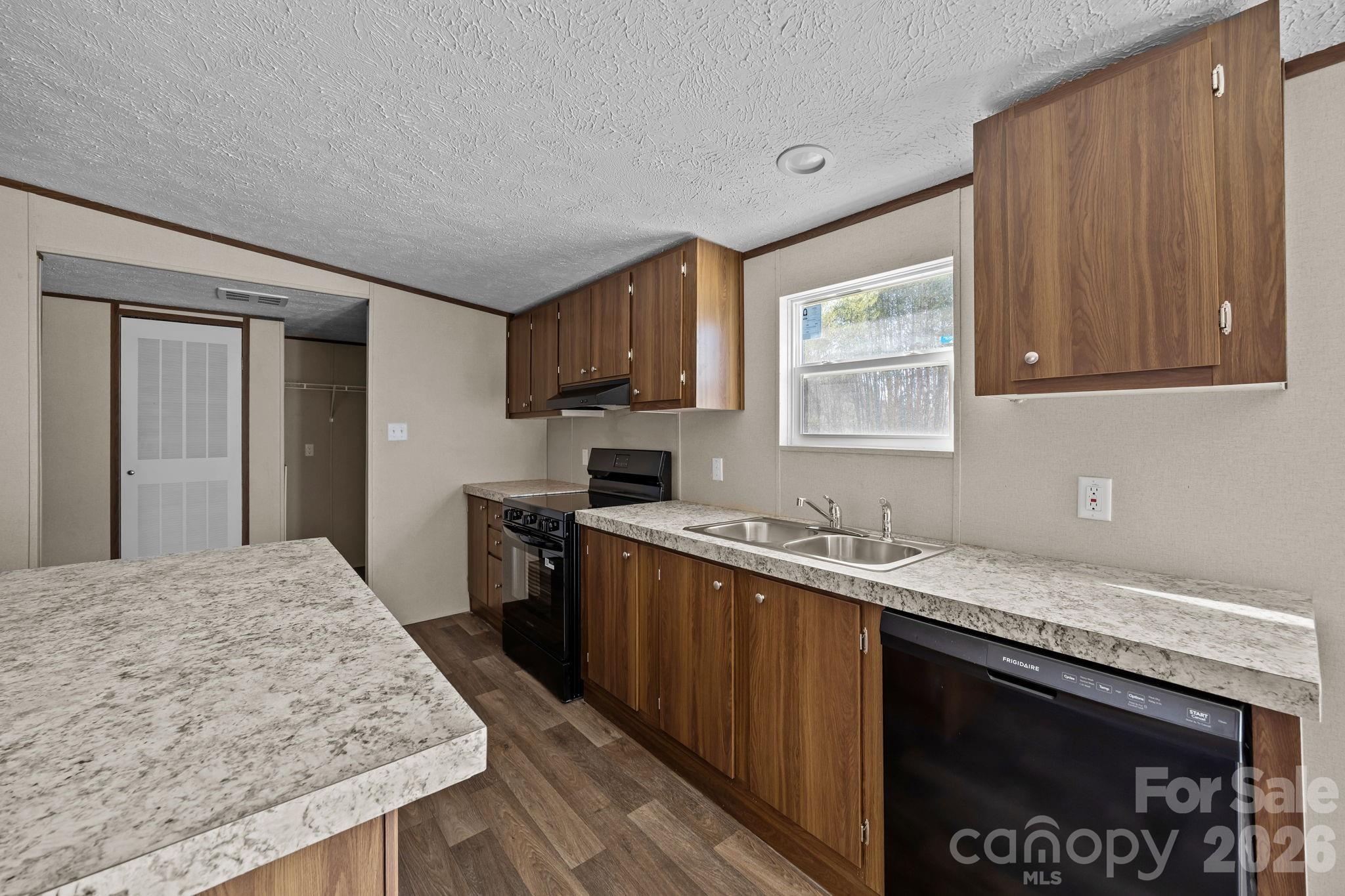 155 Little Egypt Lane — Taylorsville