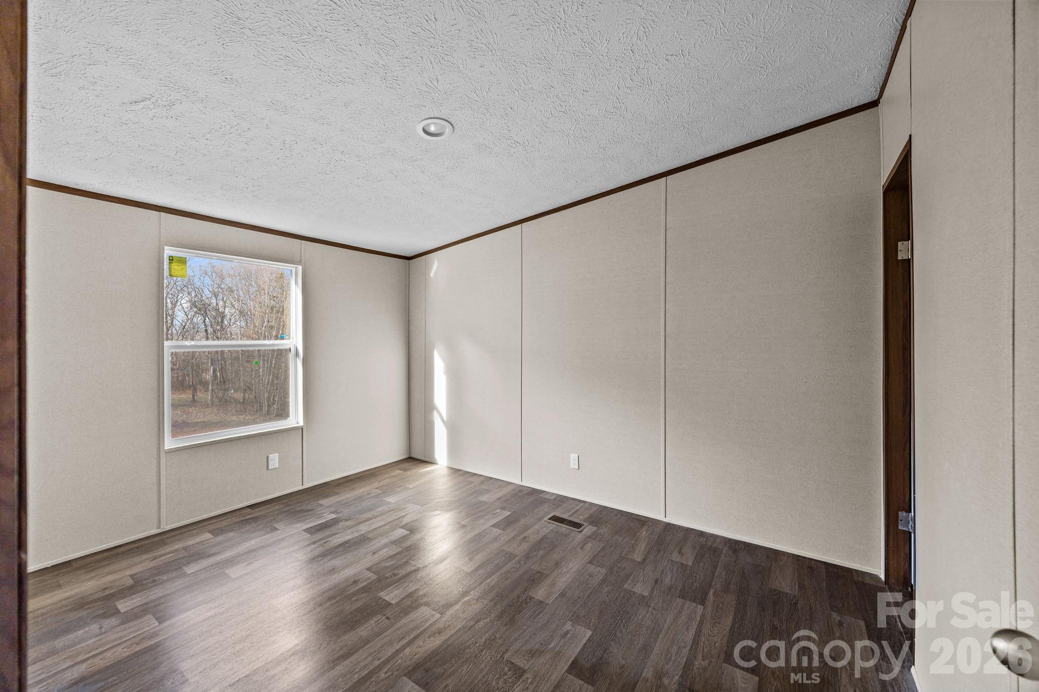 155 Little Egypt Lane — Taylorsville