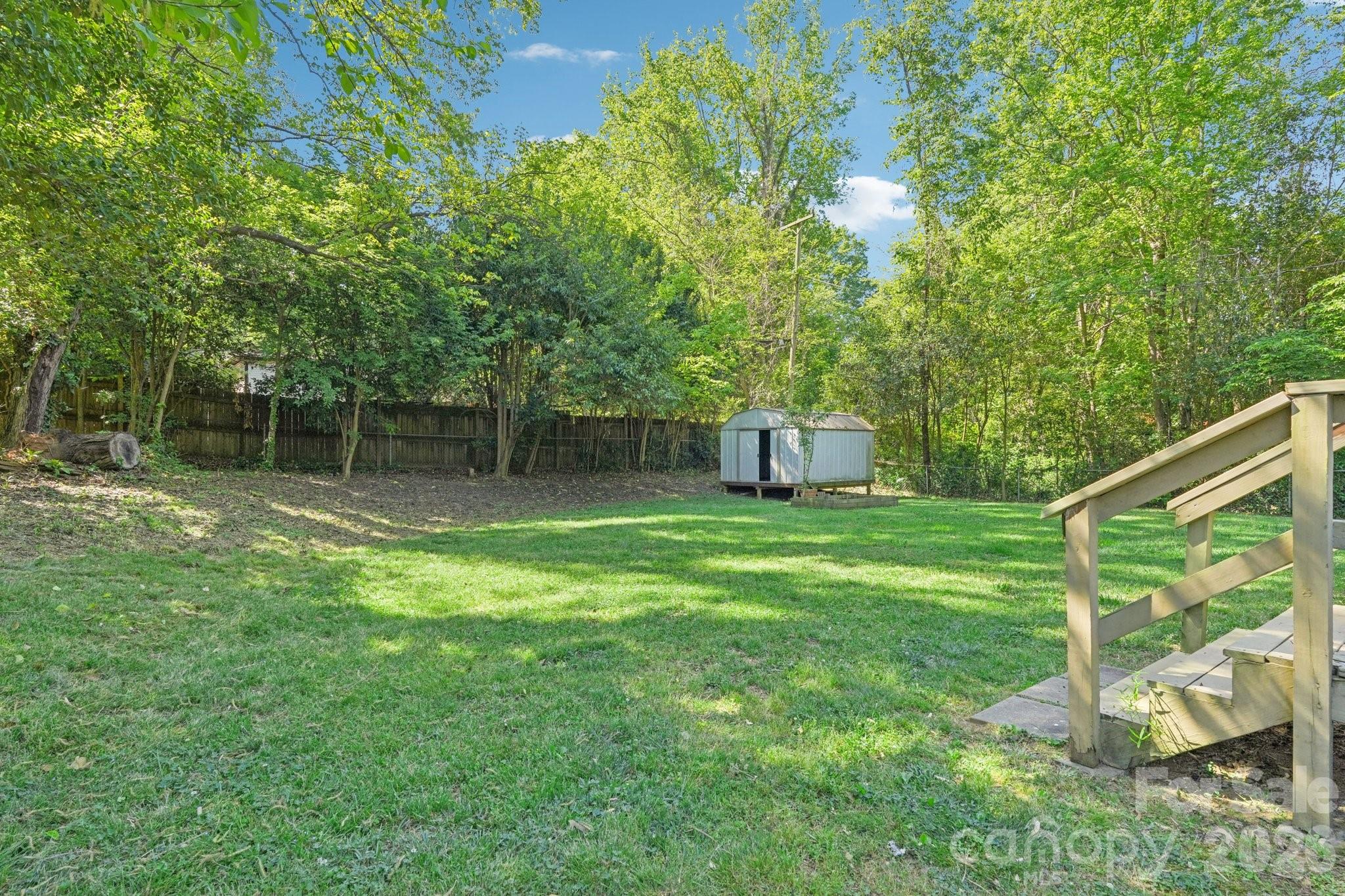 3000 Dunlavin Way — Charlotte